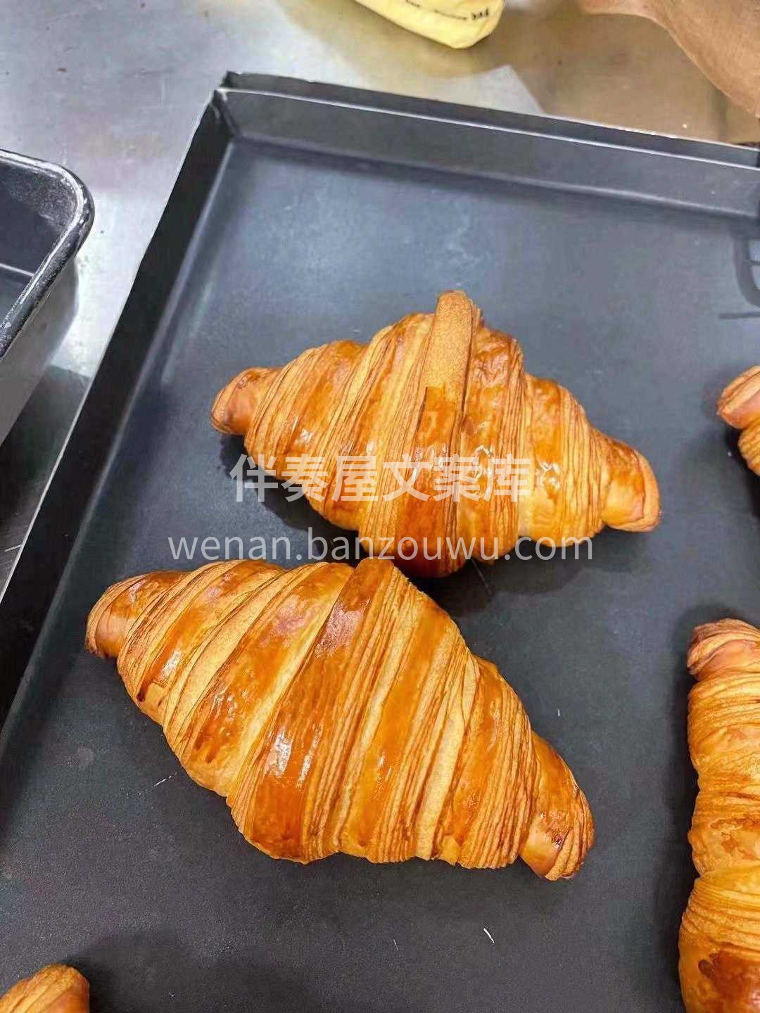 🧡| 𝓭𝓲𝓷𝓷𝓮𝓻吃饱饱 没烦恼*·°  配图1