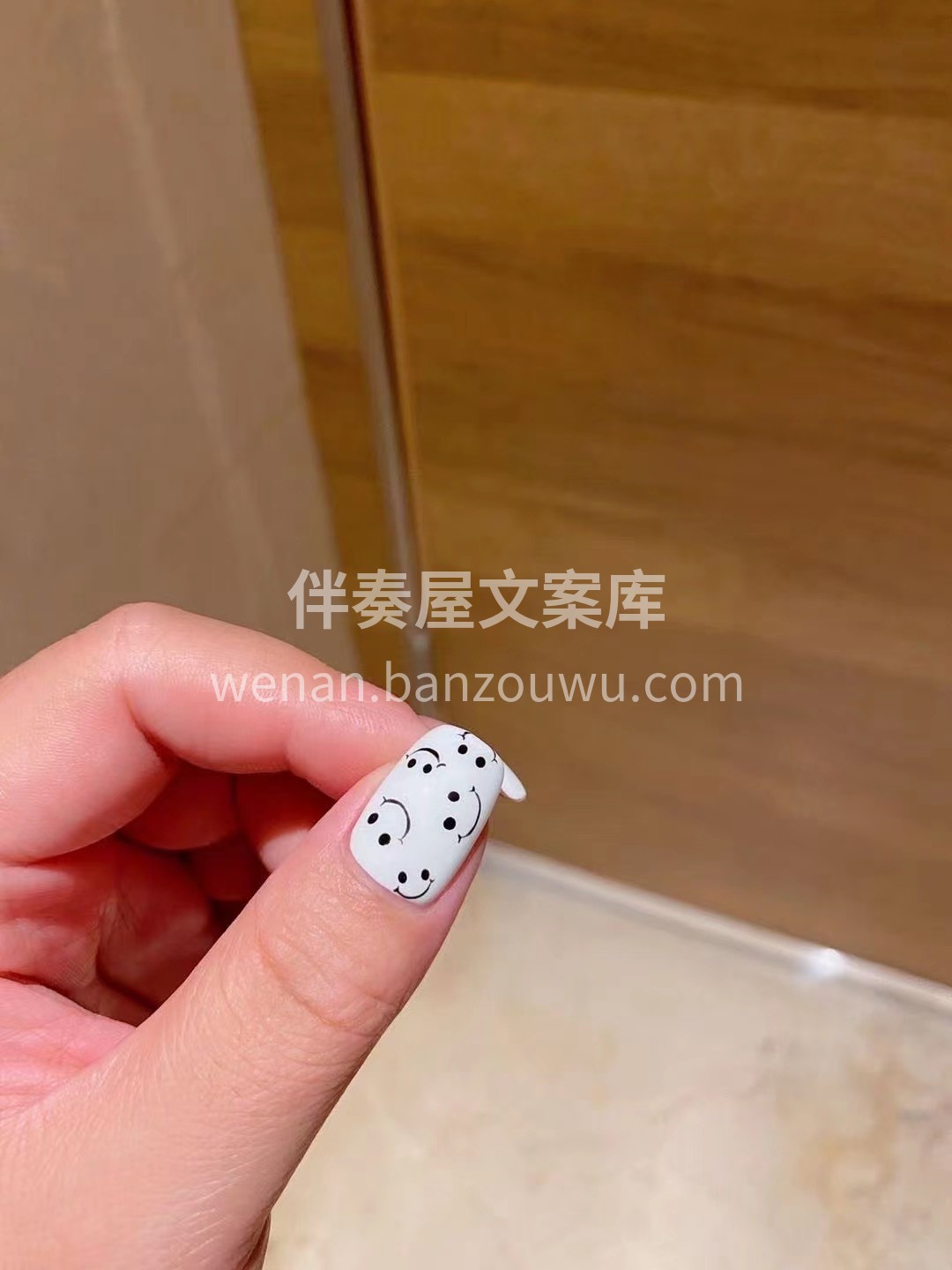 尖上的精致女孩 每天都会与美丽邂逅 又纯 配图1