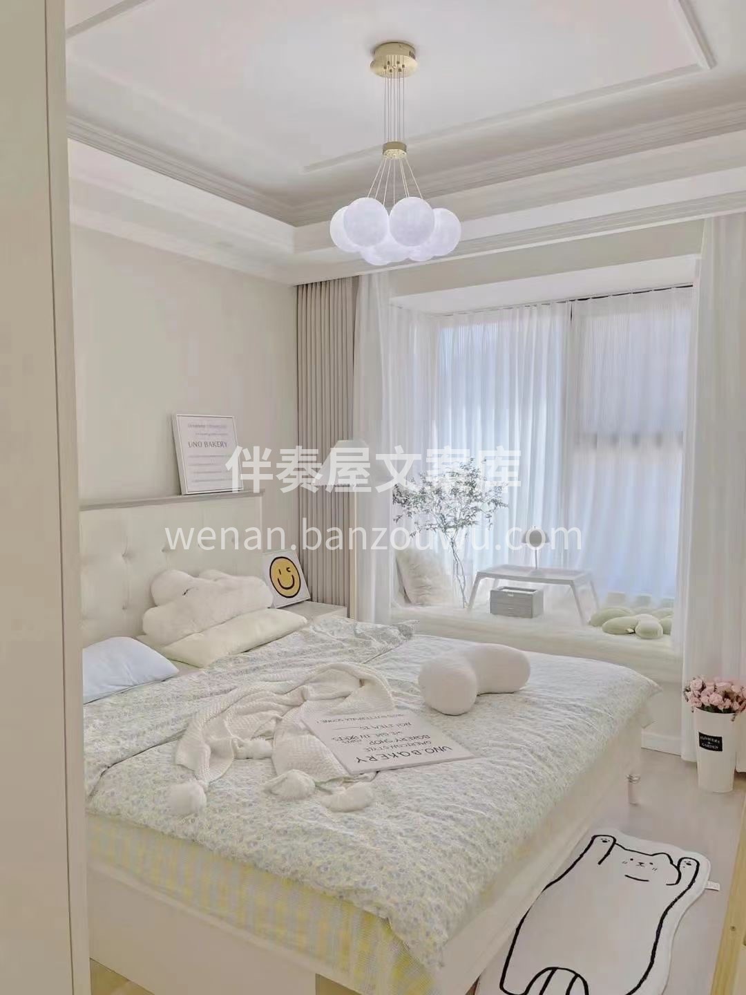 奶油风最直观 也是最核心的特征在于： 简 配图1