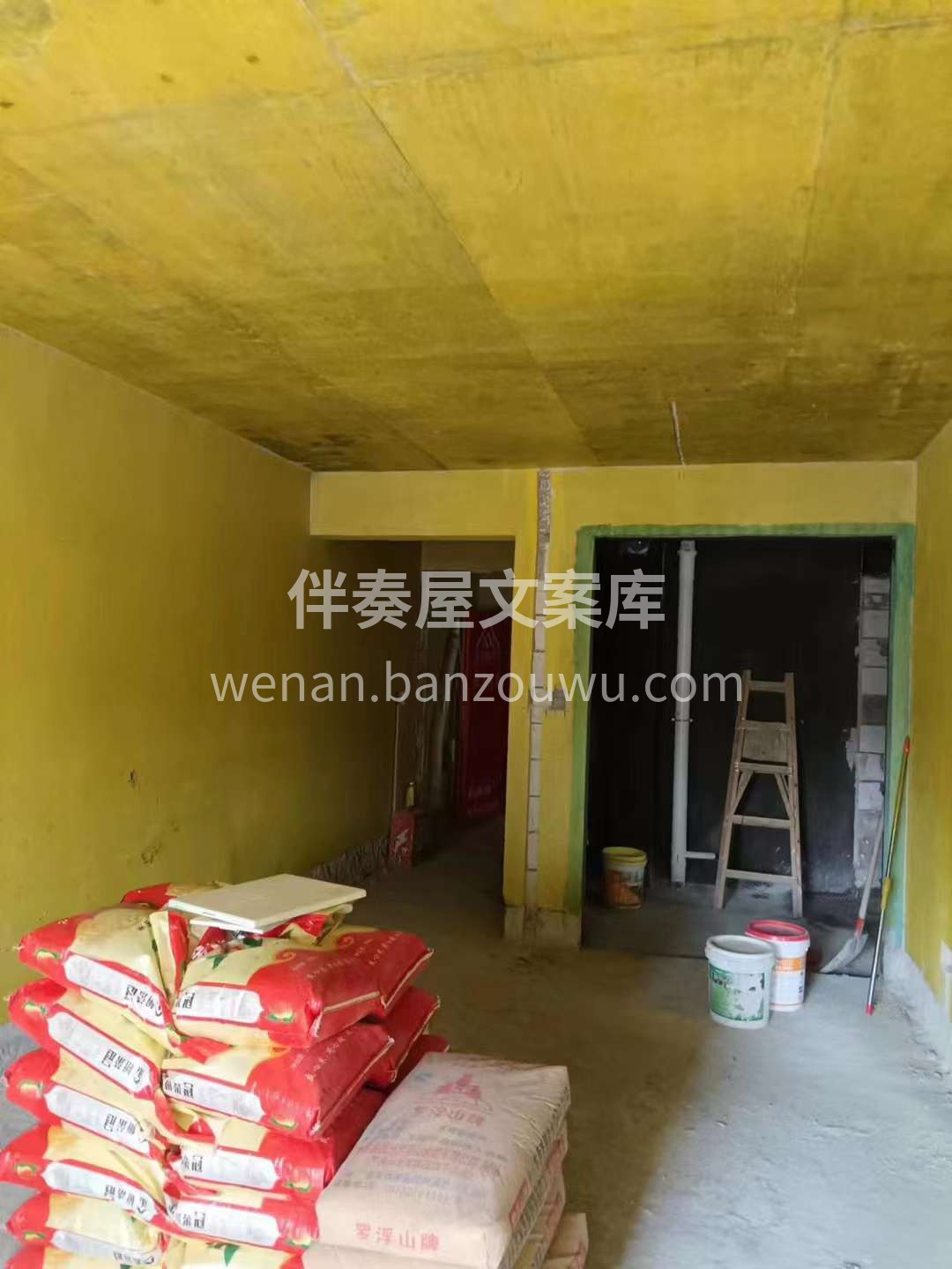 目前木工，砌墙，水电施工阶段工地都有 自 配图3