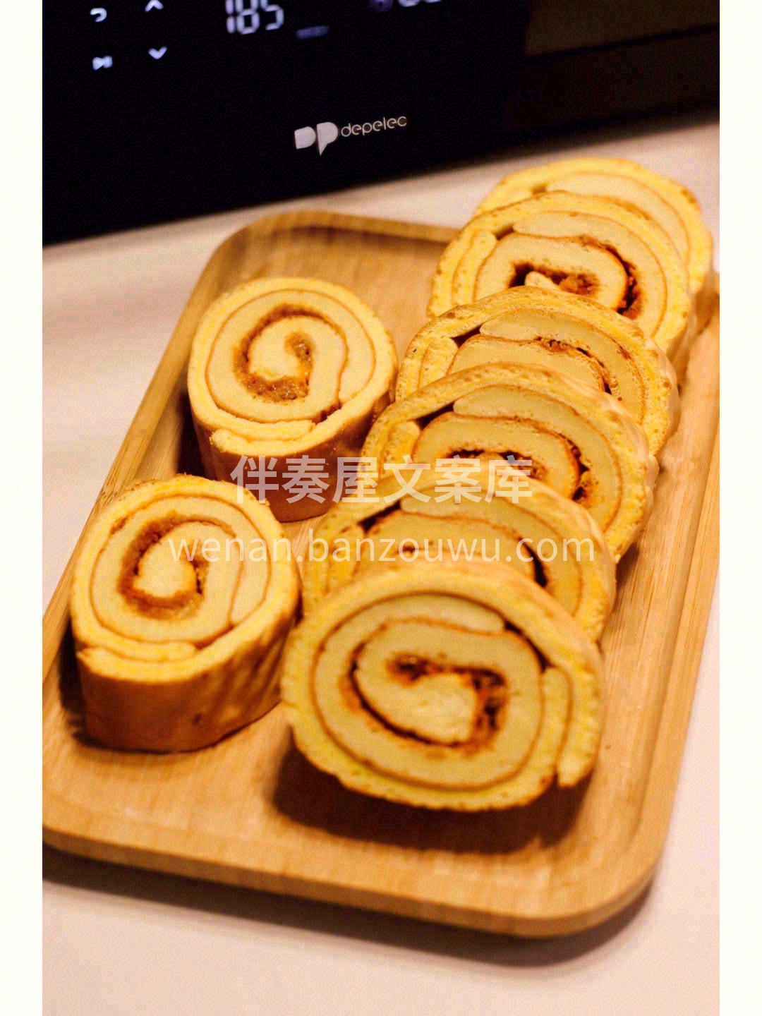 虎皮蛋糕卷是非常经典的一款蛋糕卷。有我们 配图2