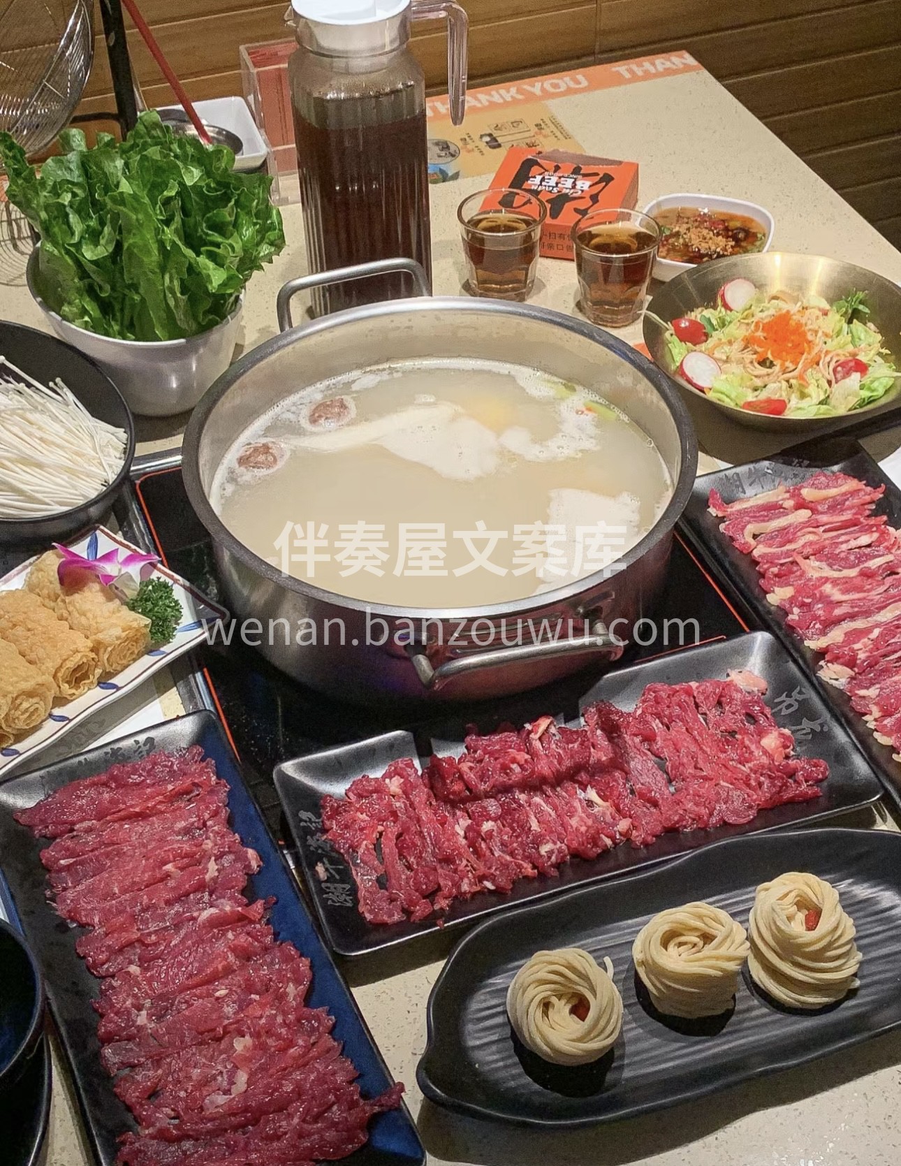 清汤涮牛肉火锅，鲜香原味绽放。精选上等牛 配图1