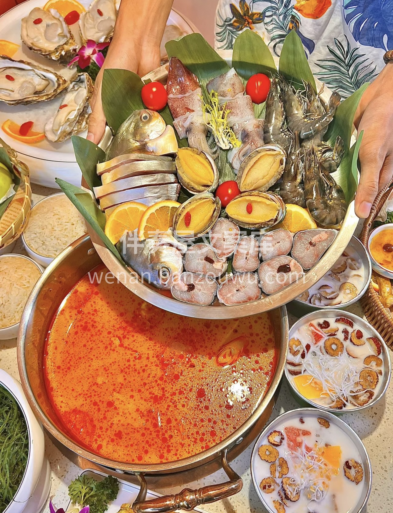 鲜香海鲜，麻辣清汤，在海鲜火锅里邂逅大海 配图1