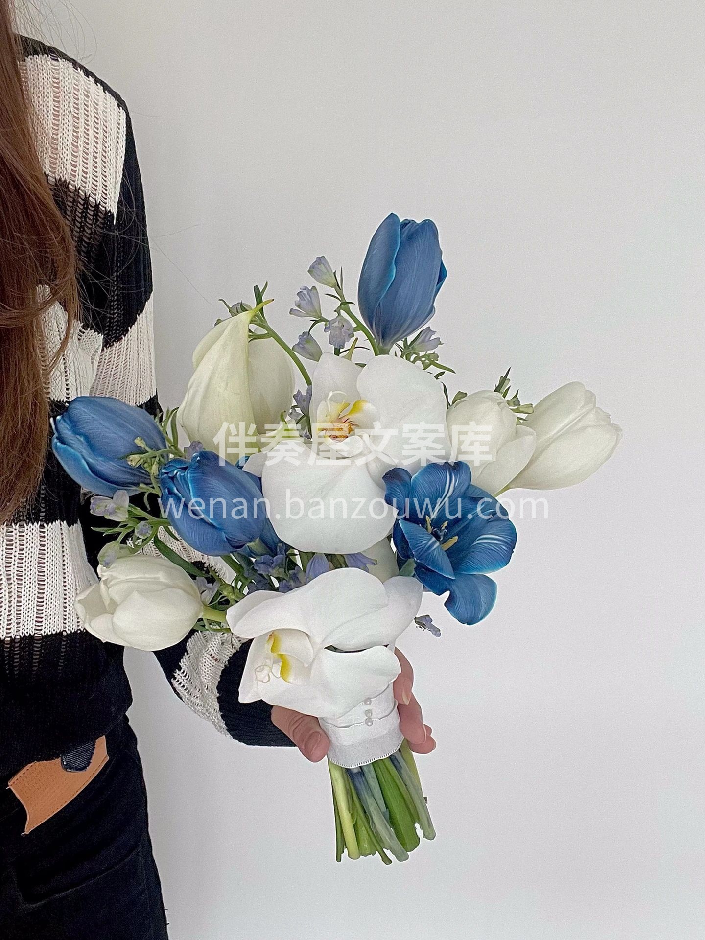 准备了两天的手捧花💐 墨尔本午夜蓝💙定制 配图1