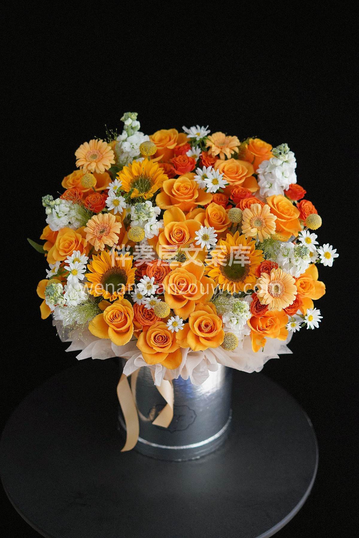 迷你向日葵真的太可爱了🌼 治愈系向日葵🌻抱抱桶 花开似笑脸让 配图2