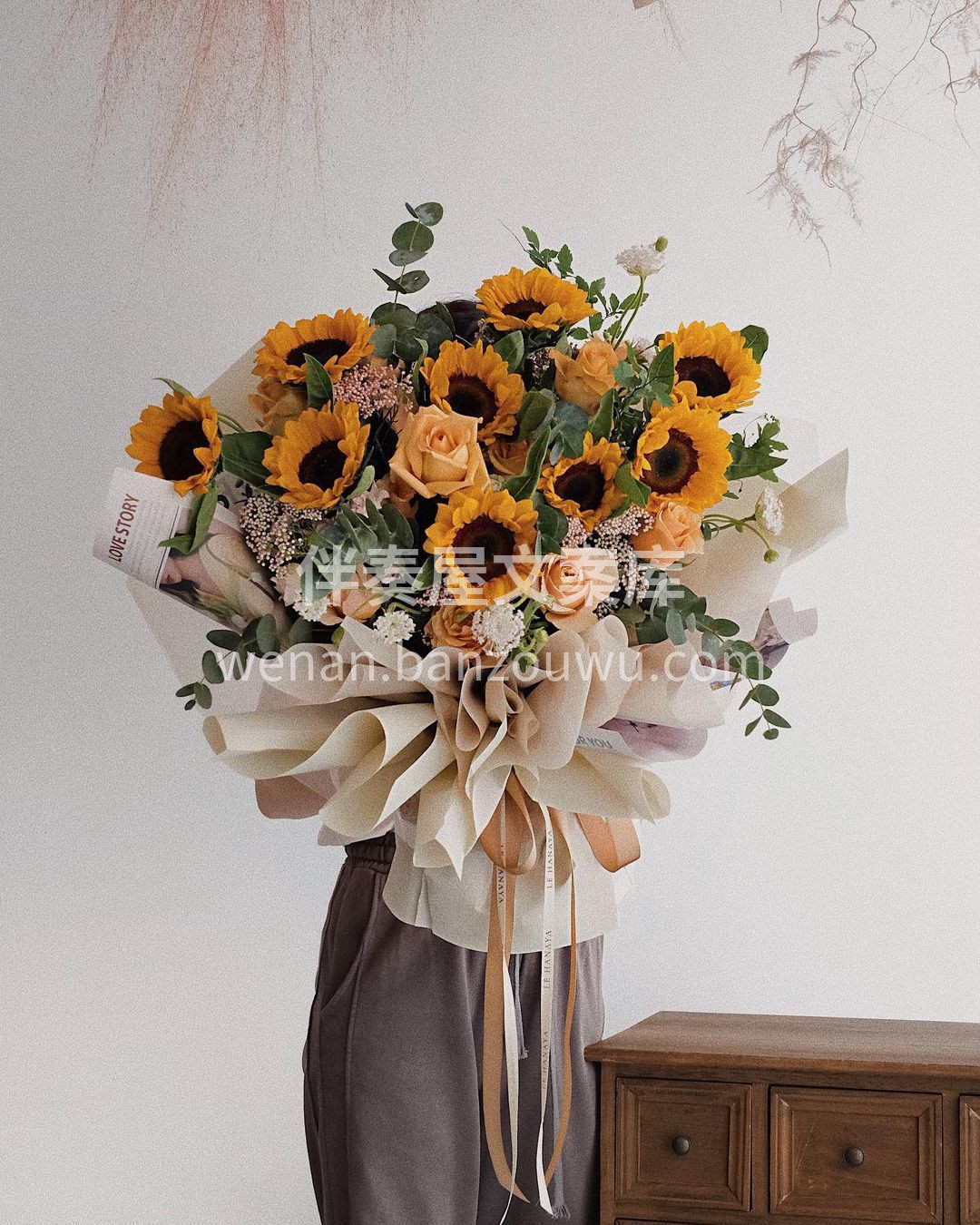 客订向日葵花束~ 向日葵的花盘🌻会朝着一 配图2