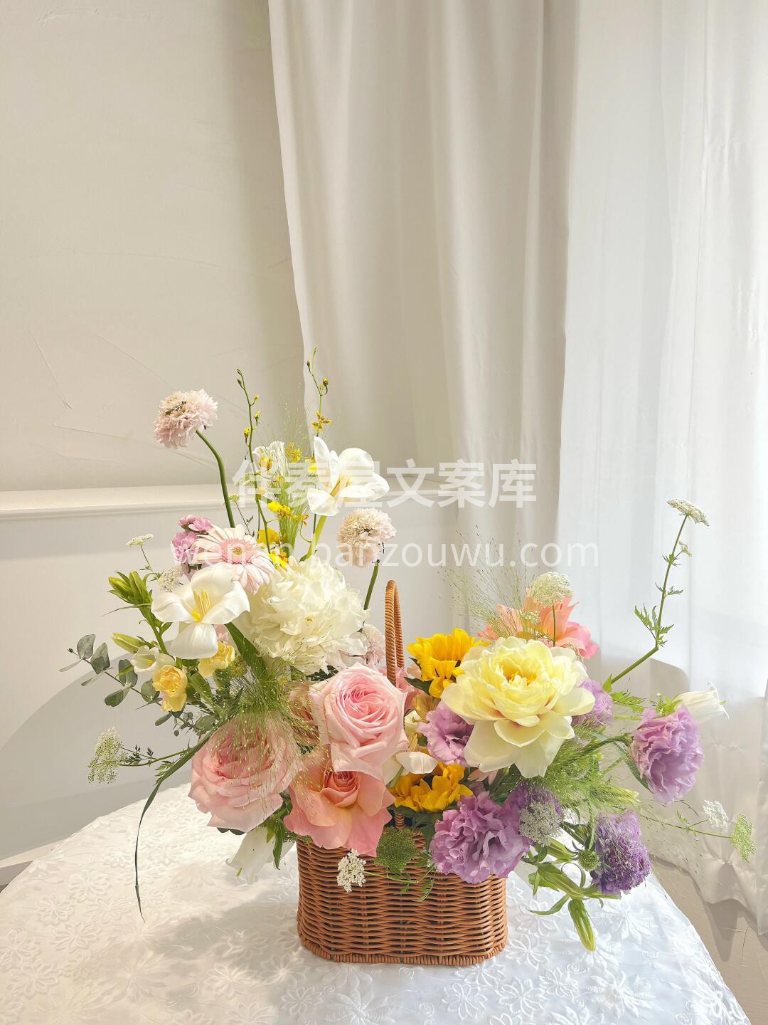 我把好运藏在花篮里🌸 愿它能为你带来幸运