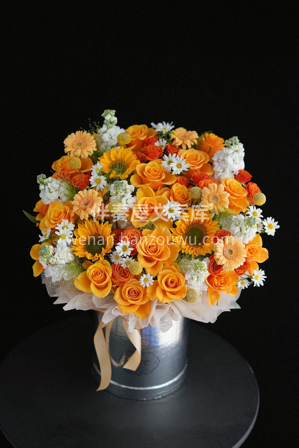 迷你向日葵真的太可爱了🌼 治愈系向日葵🌻抱抱桶 花开似笑脸让 配图1