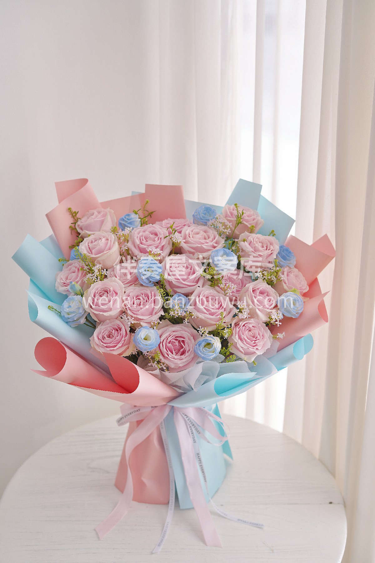 粉雪山混搭花束💐 花在 🌸温柔在 以花为信 寄给春天 一束花 配图1