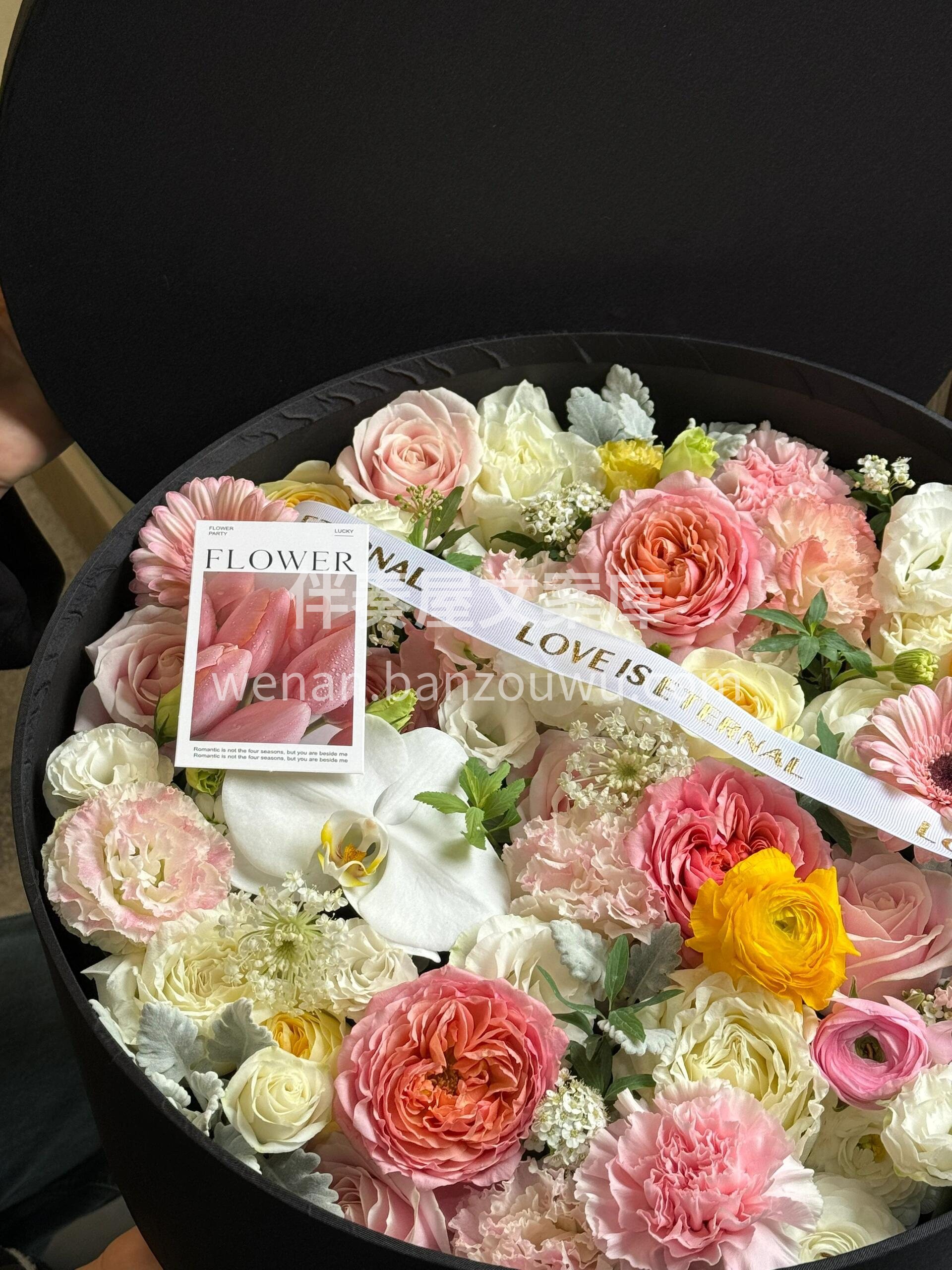 花会谢🌼但装在盒子里的心意不会✨ 拆开的是惊喜🌸留下的是被记 配图1