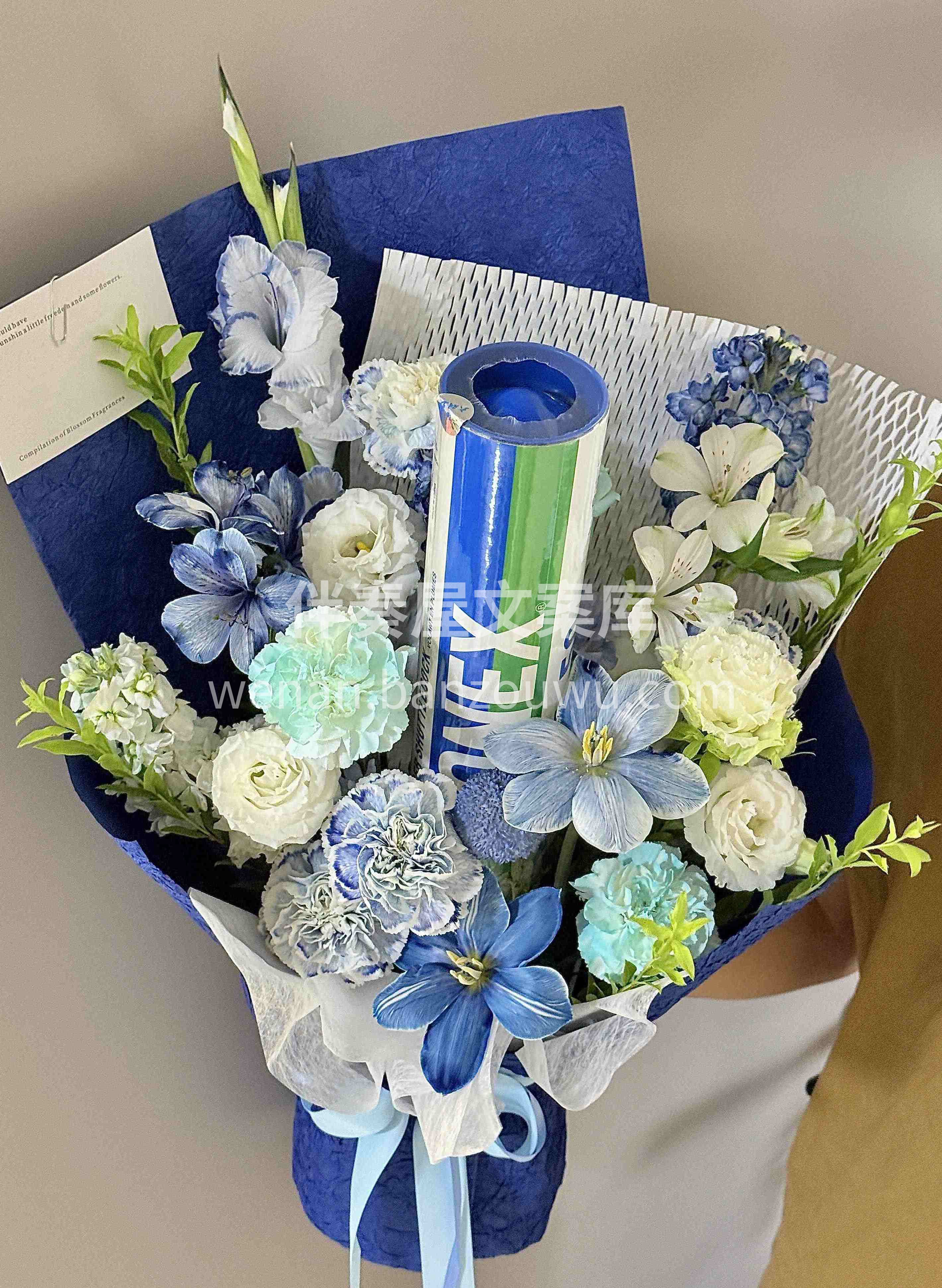 这束羽毛球花束直接封神🏸️ 把羽毛球放进花里🌸 又实用又好看 配图1
