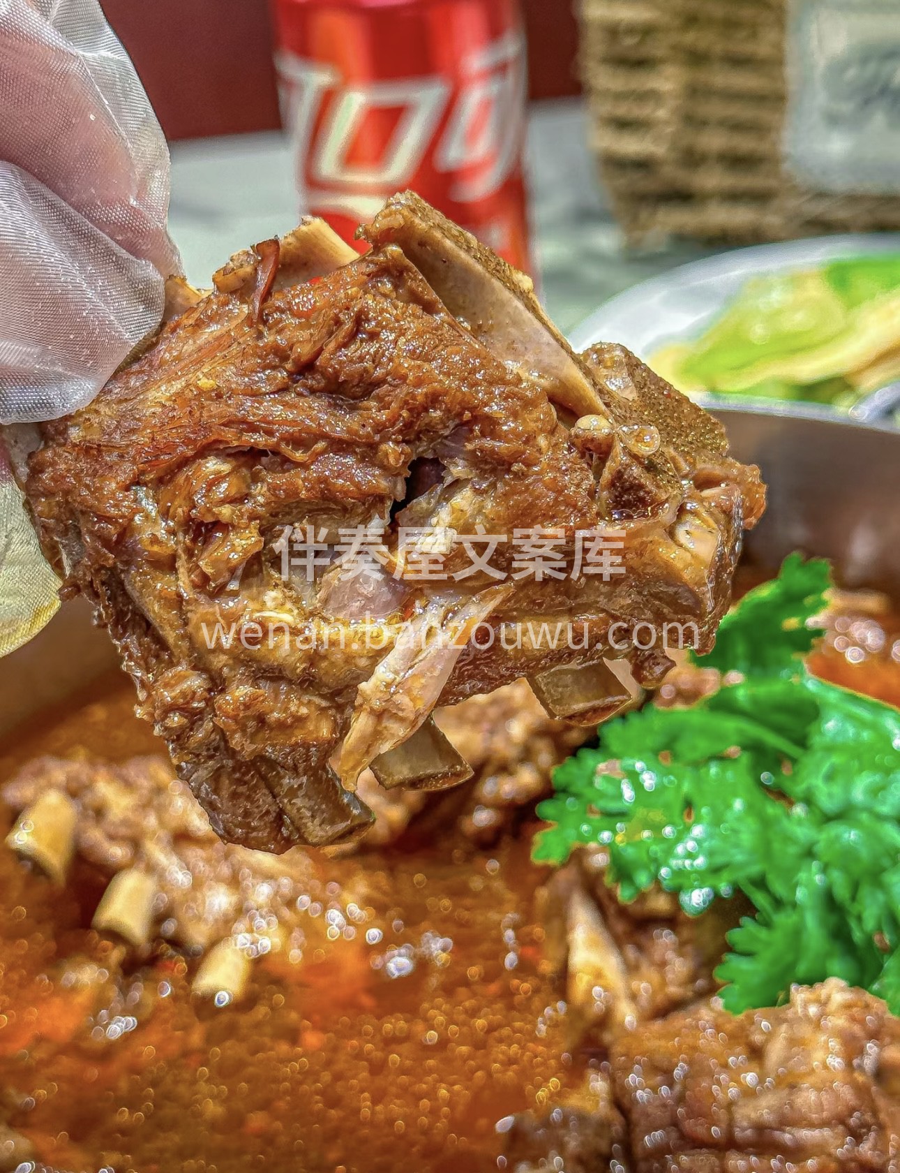 夏日炎炎，羊蝎子火锅带来别样清凉。鲜嫩羊 配图2