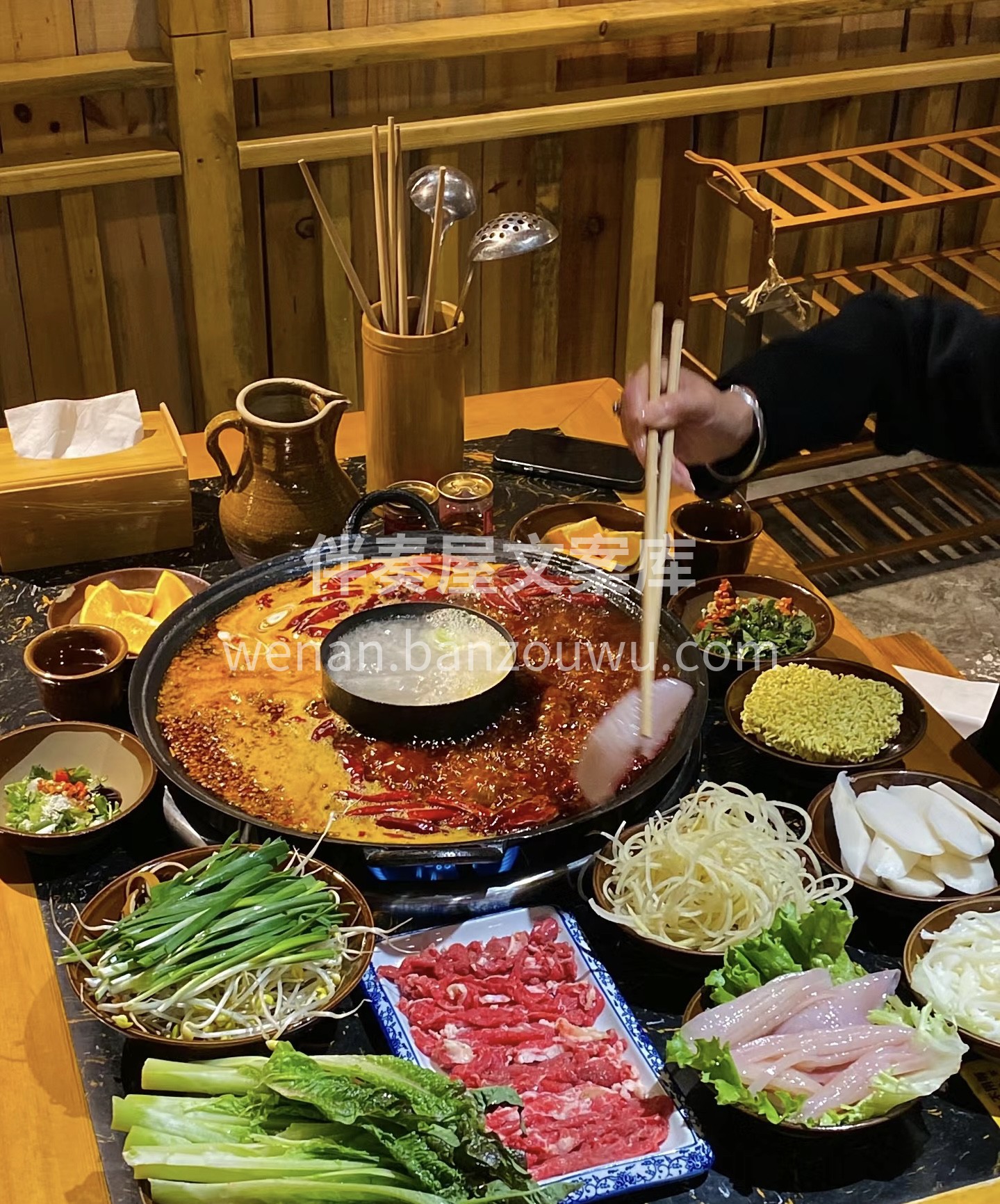 热情的火锅，点燃你的味蕾心！S丰富的菜品 配图2