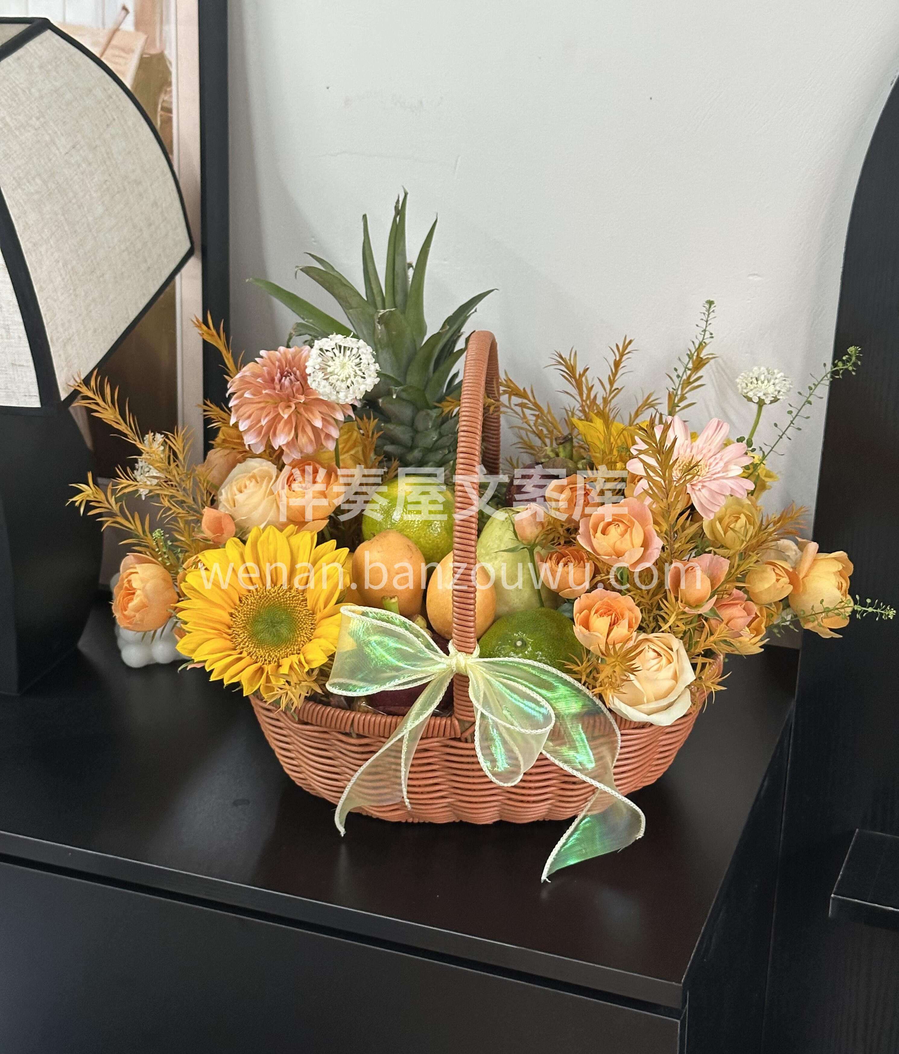 手提一篮烟火气✨ 果香漫溢🍍花香萦绕 治愈所有平凡日常🍊 配图3