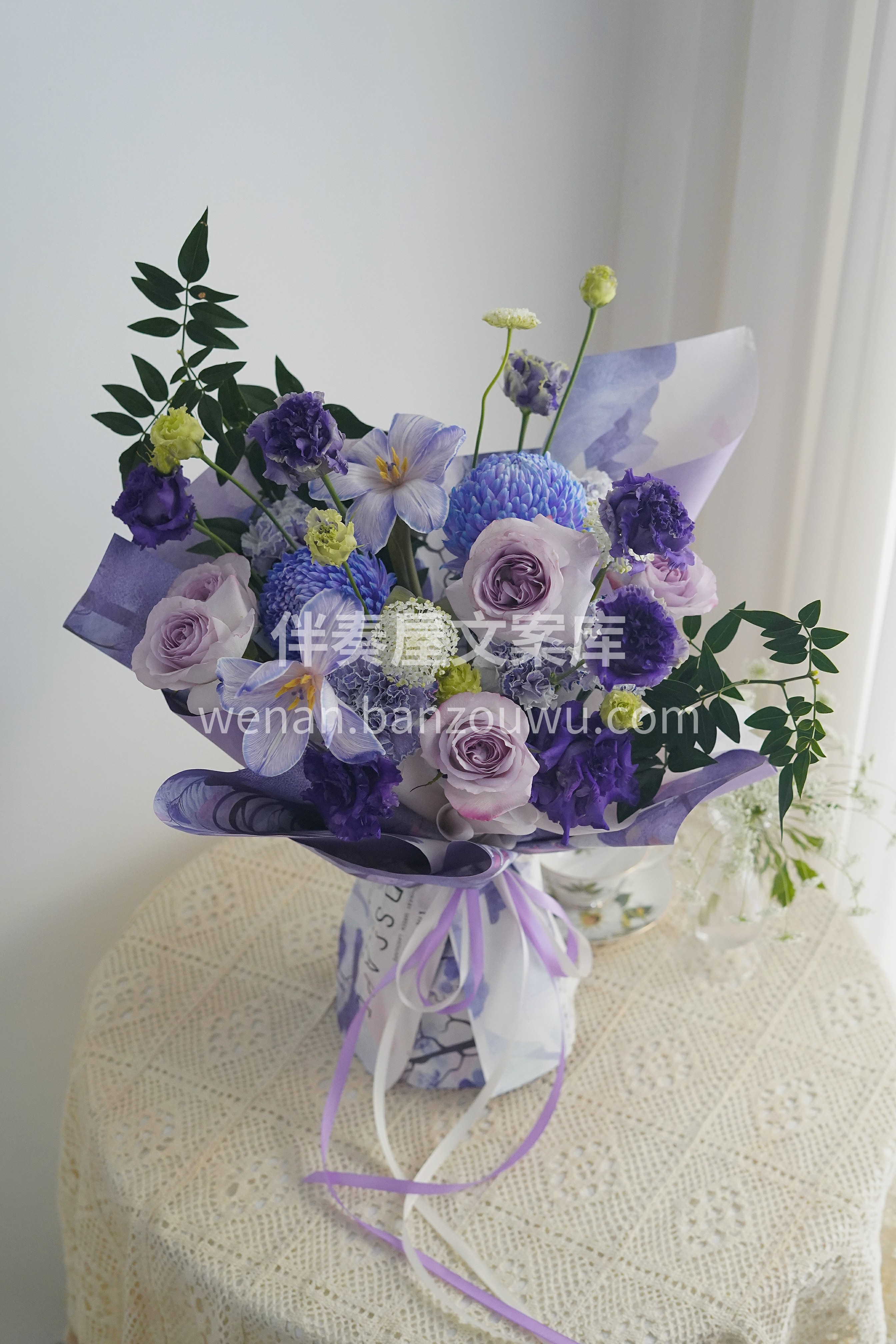 网红感暗紫色系混搭花束🌸 白天温柔又高贵💜 🖤夜晚神秘又张扬 配图3