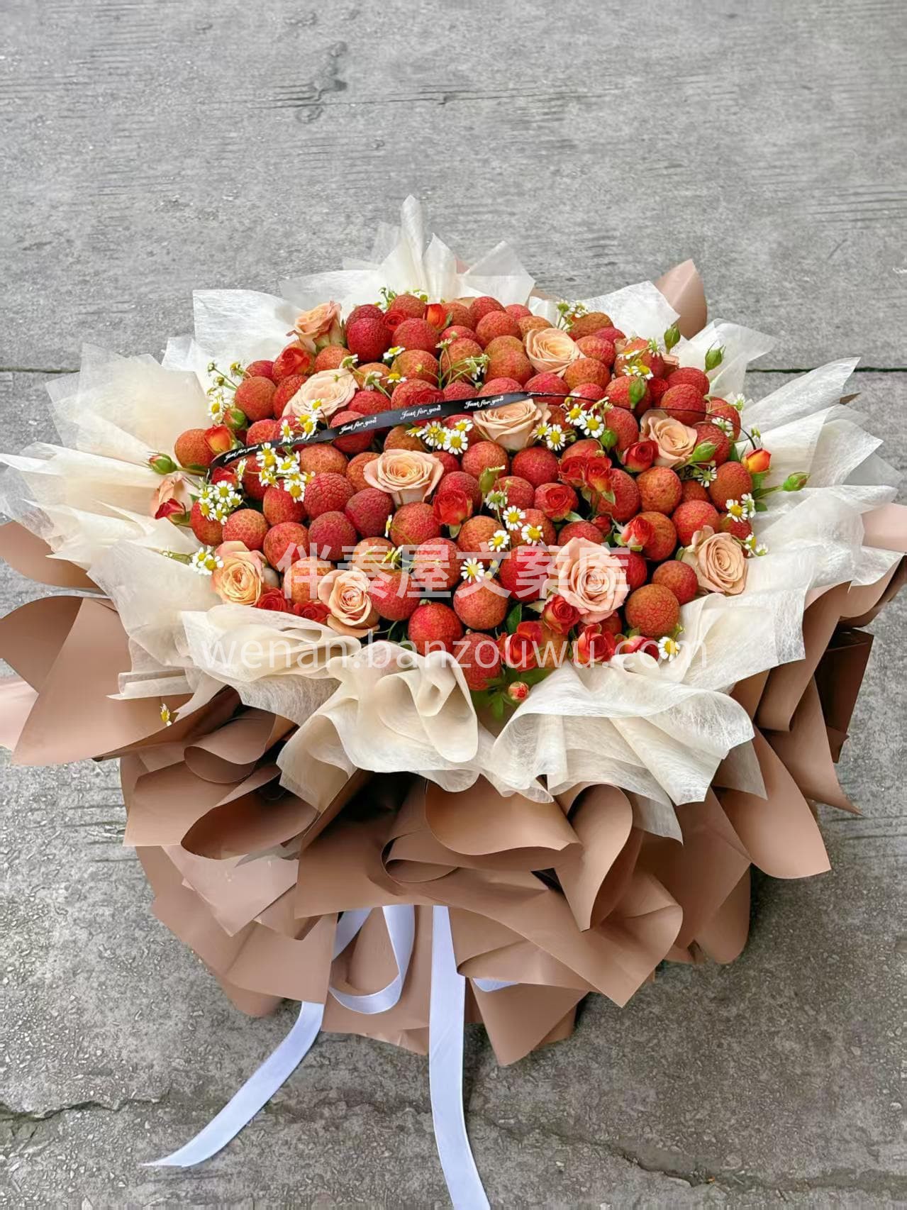 夏日限定版荔枝花束💐 蝉鸣 晚风 冰镇荔枝 这束装满盛夏仪式 配图2