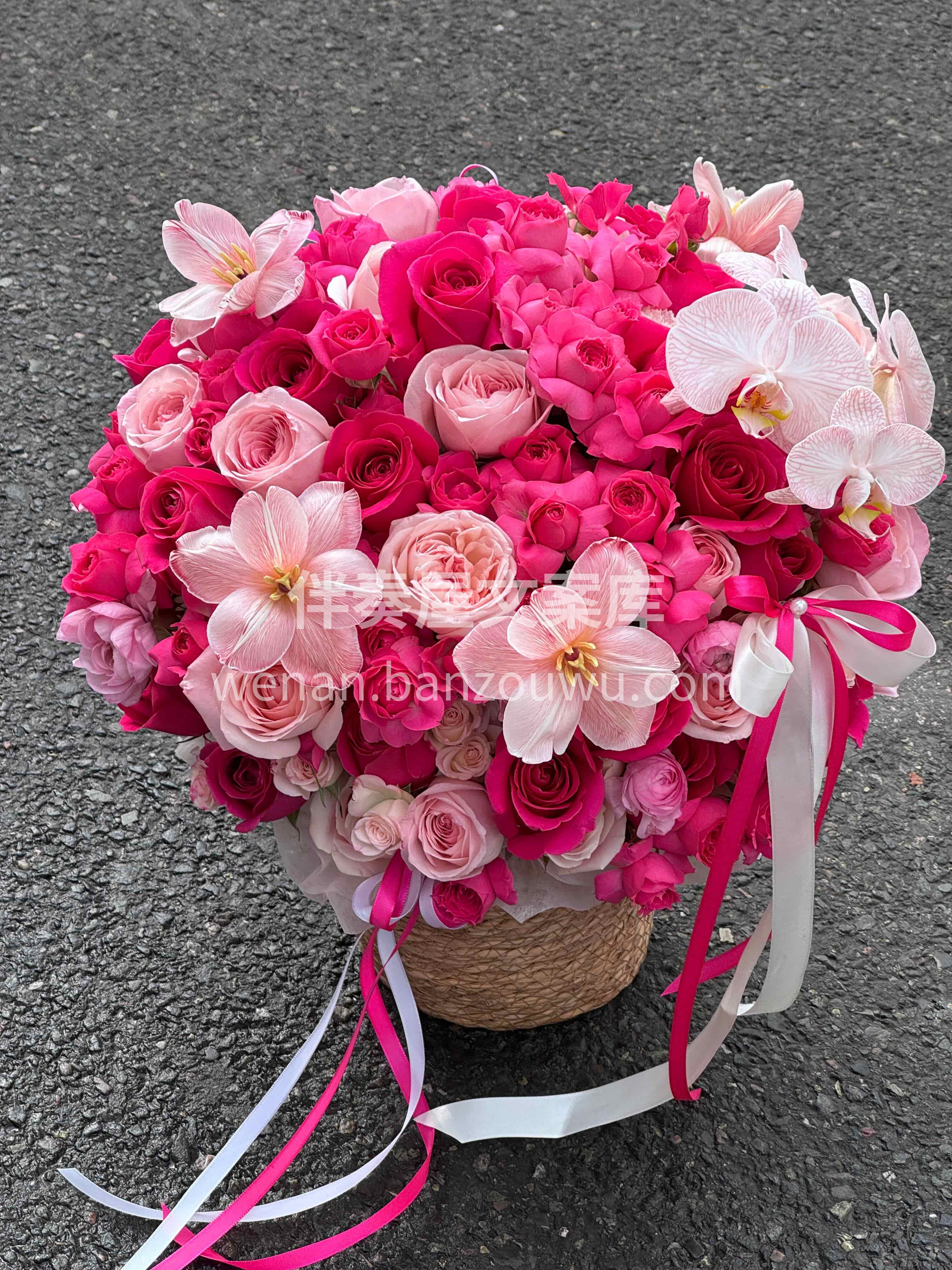 赴约美好🌷就送这桶玫粉浪漫💗 圆形承圆满🫧玫粉寄深情🌸 配图3