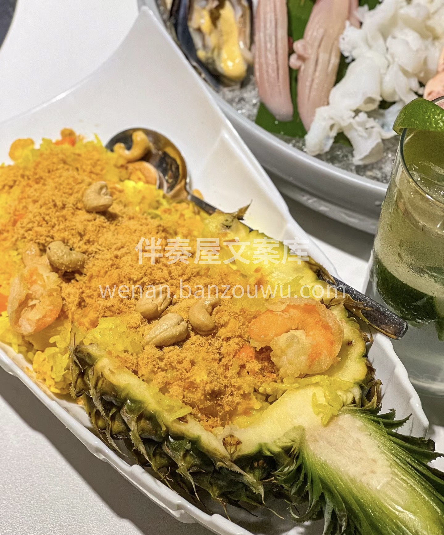 浓郁鲜香的汤底：泰式火锅的汤底，融合了柠 配图3