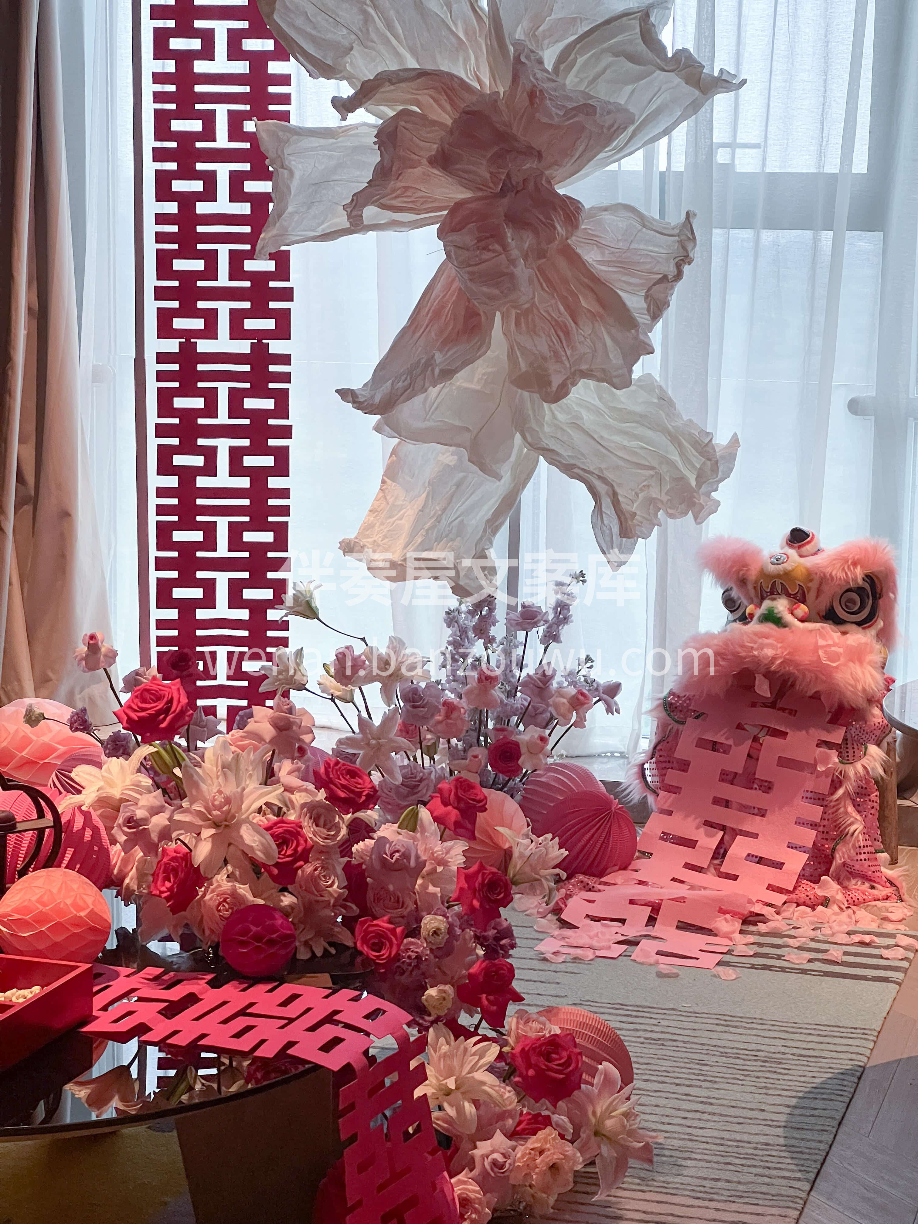 谁能拒绝玫粉色系的婚房🌸 温柔又明艳的色调铺满房间🌷每一张照 配图2