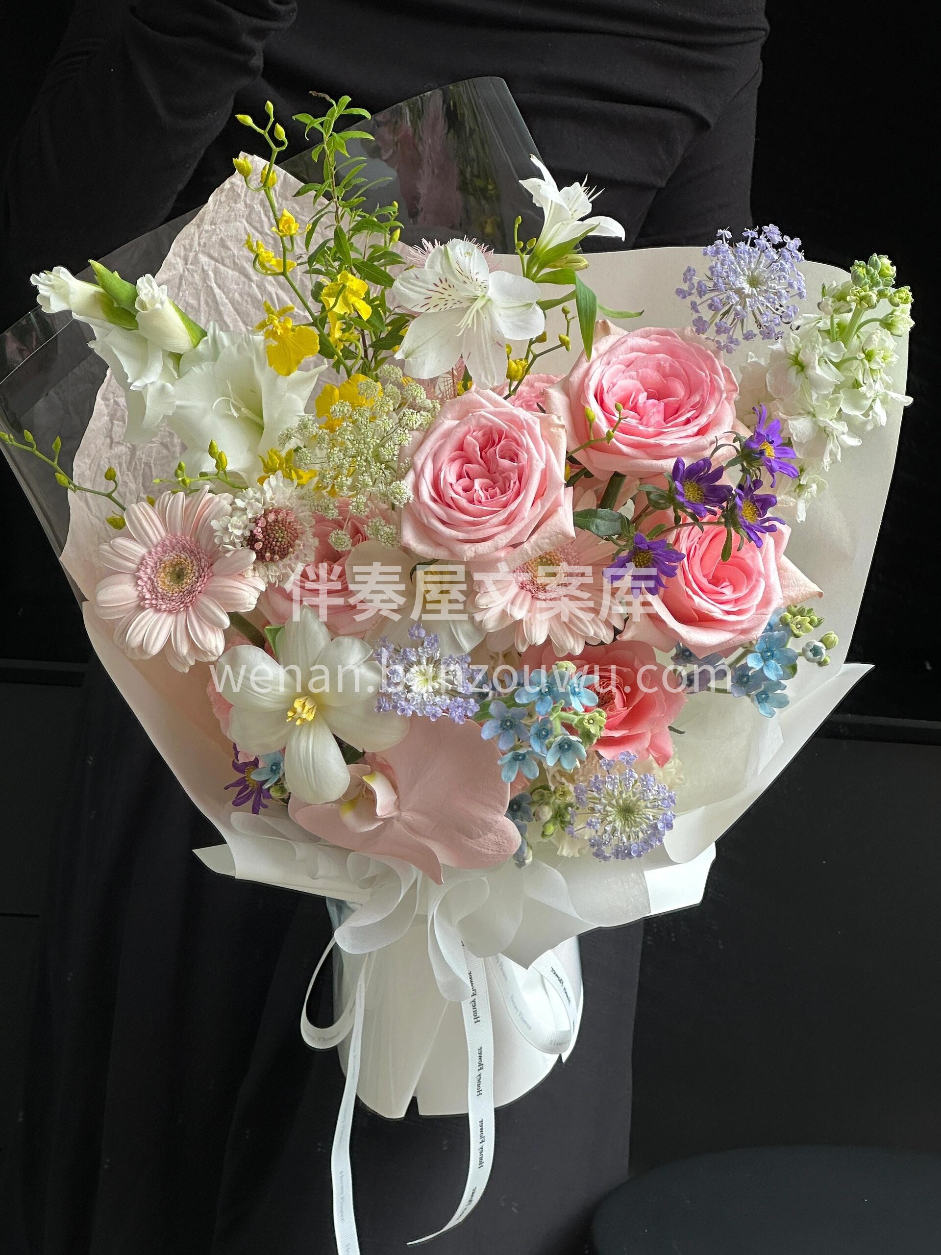 谁懂啊家人们 ✨ 偶然发现超美🌸的花束组合 简直🌿是把春天的 配图2