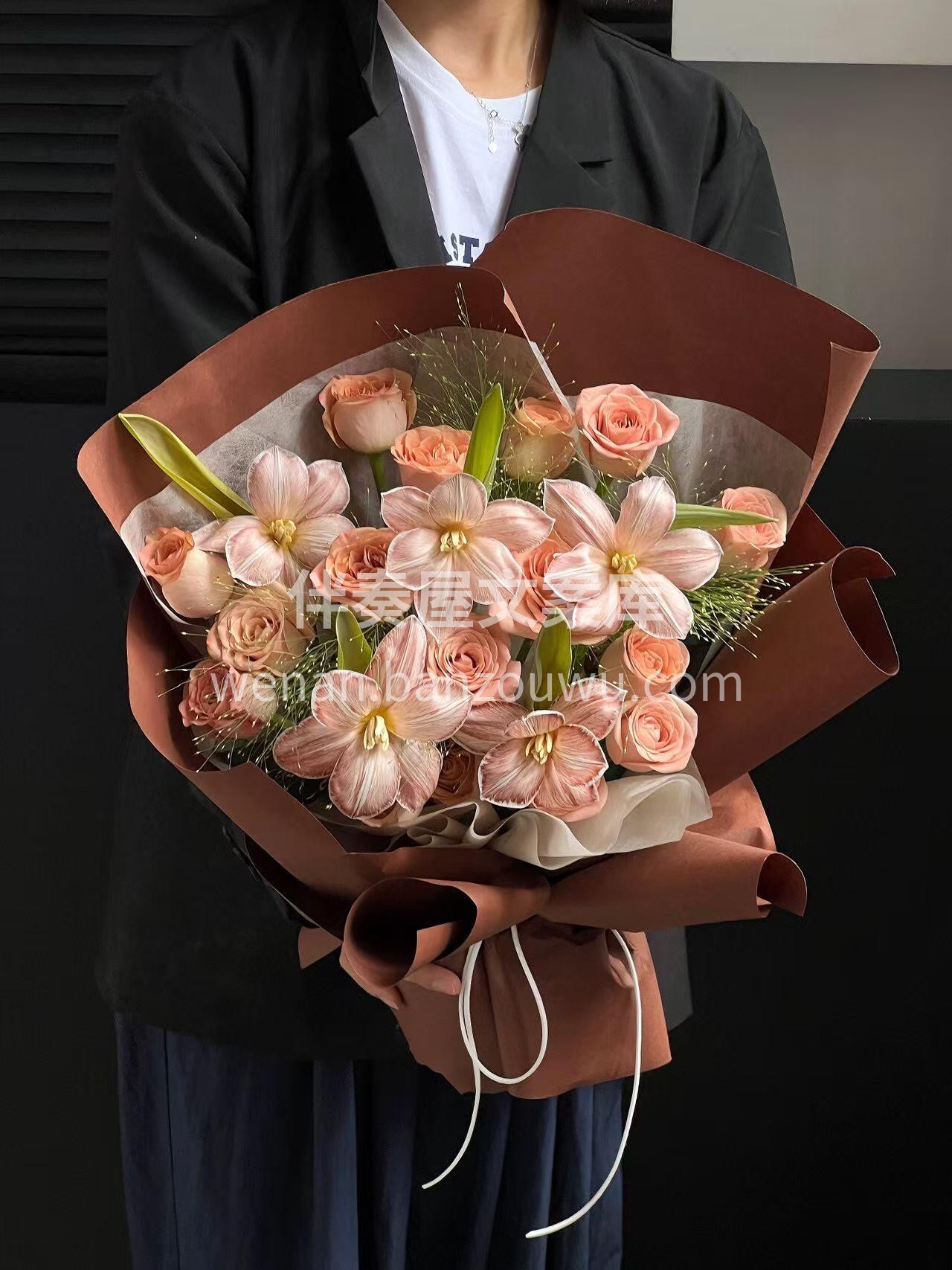 🤎卡布奇诺郁金香花束🍁 是写给时光的情书💌 藏着最浪漫的故事 配图2