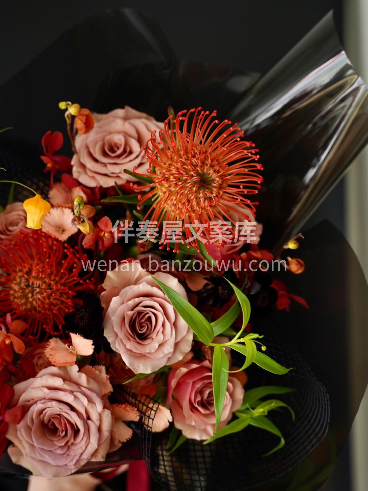 暗黑复古系列混搭花束🌸 🖤🤎🖤🤎🖤 非常 配图2