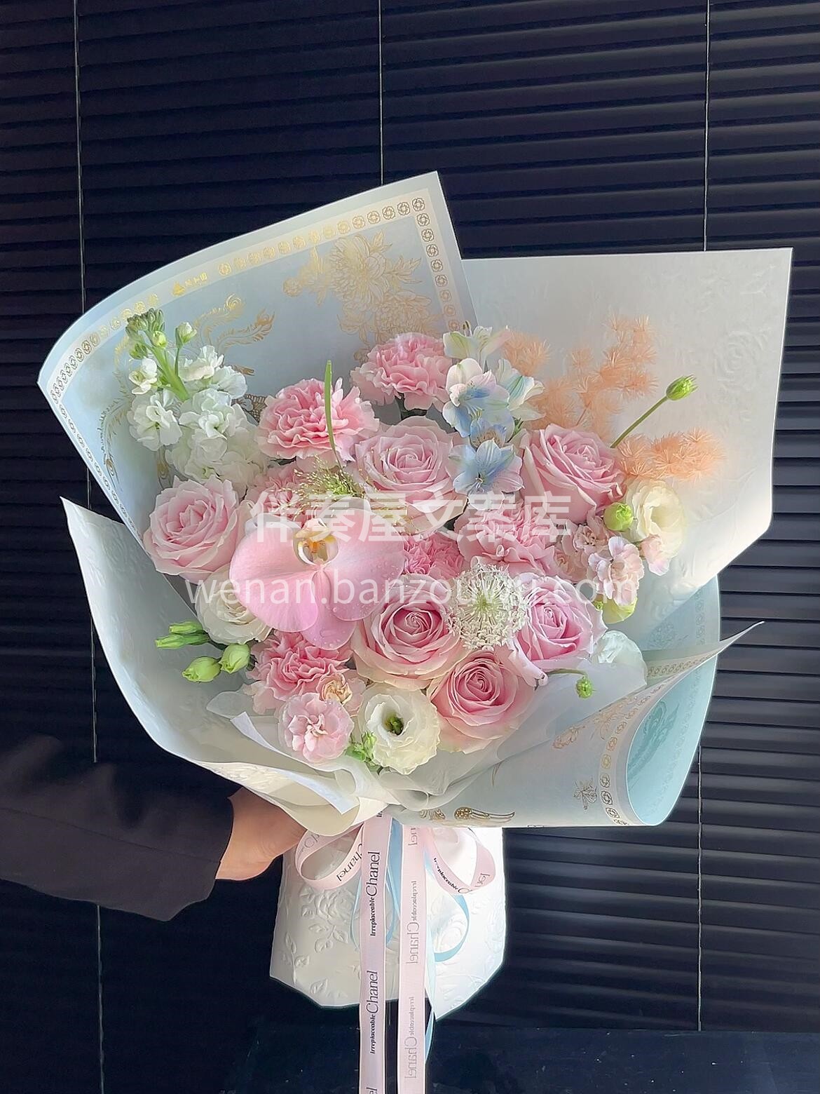 粉雪山花束💐 不是所有的玫瑰🌸都叫粉雪山 她像少年时代未送出 配图1