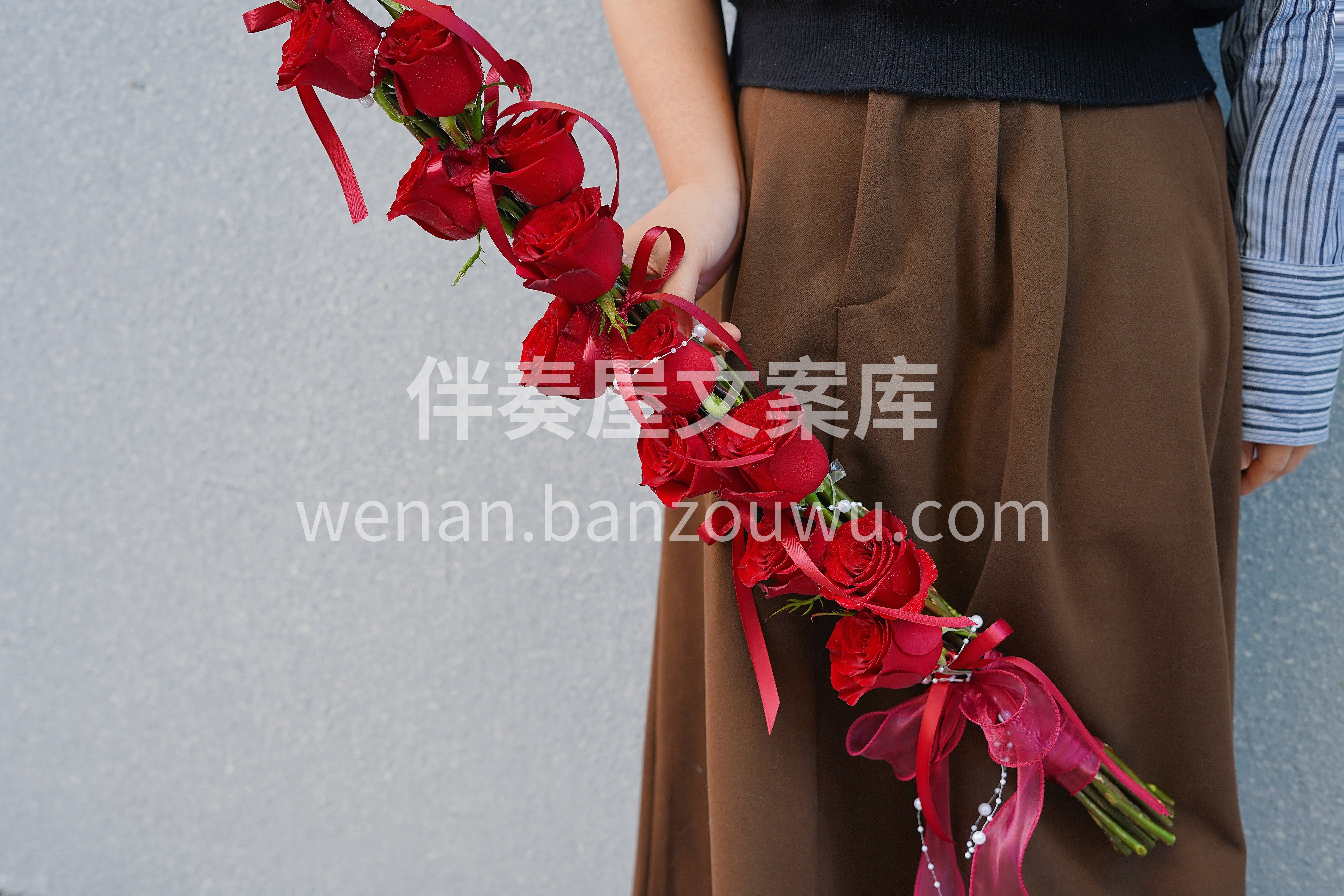 网红一米玫瑰🌹 拥有一米玫瑰 那就是仗剑 配图2