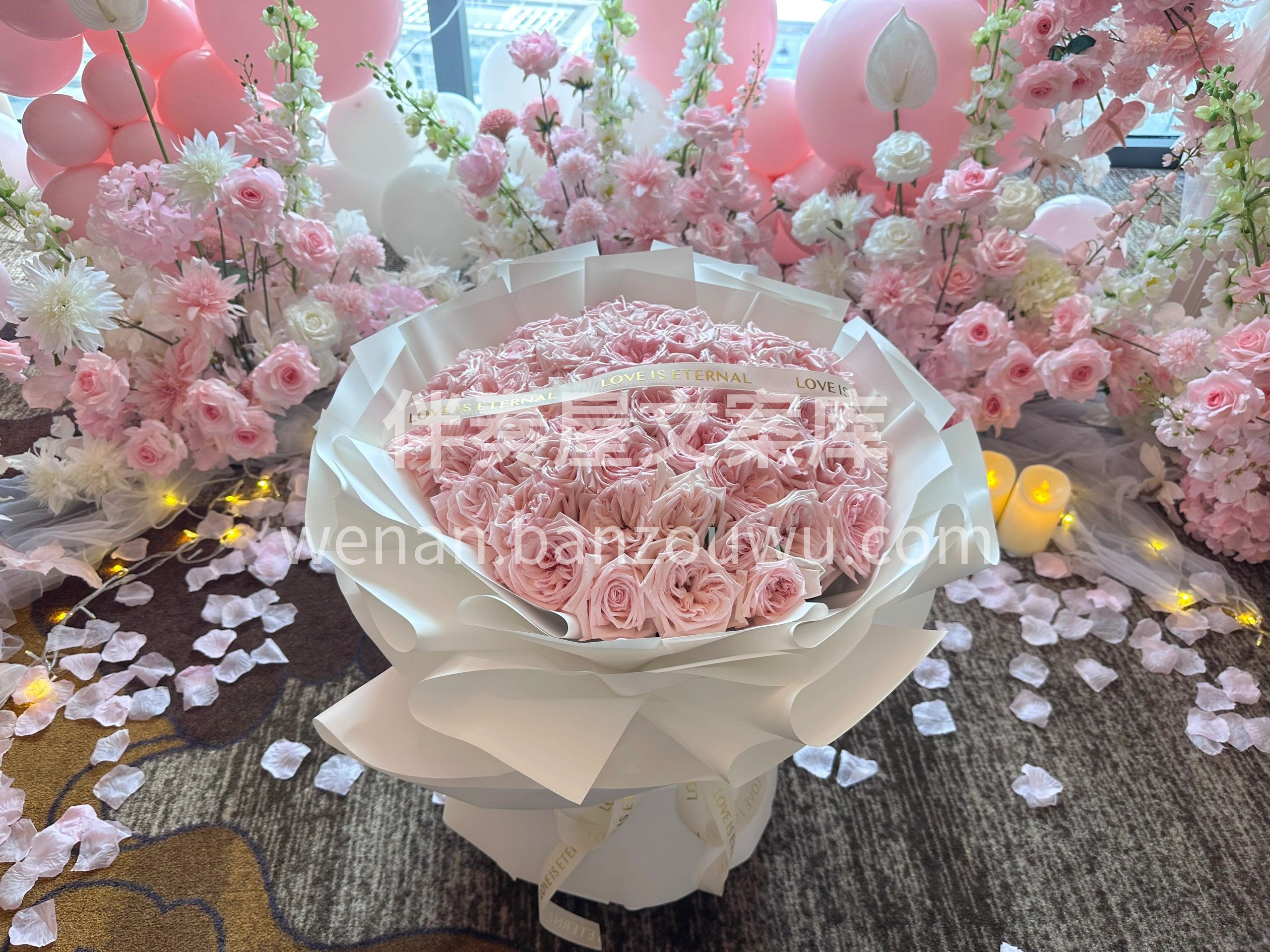 粉色系求婚布置 女主是一位♥少女心爆棚的 配图1