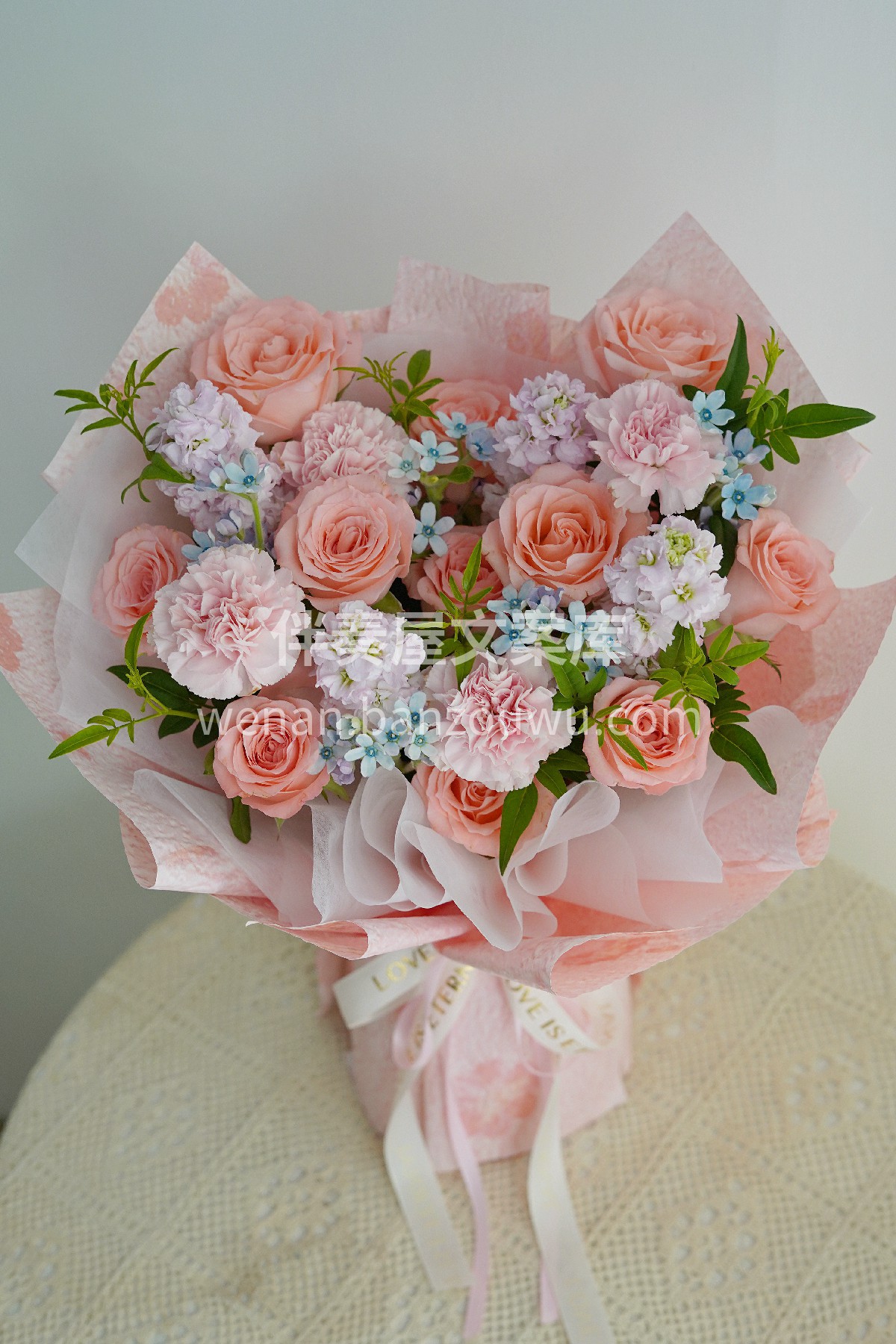 戴安娜花束💐 以前觉得戴安娜荧光粉🌸有点俗艳 现在确觉得越养 配图2