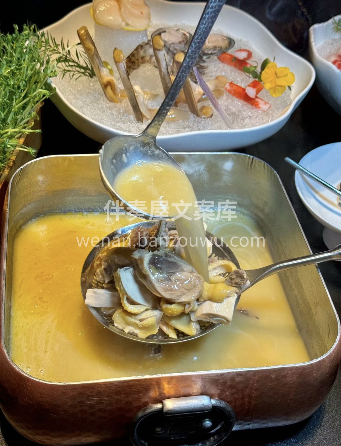 花胶鸡火锅，是美食界的黄金搭档。花胶的弹 配图2