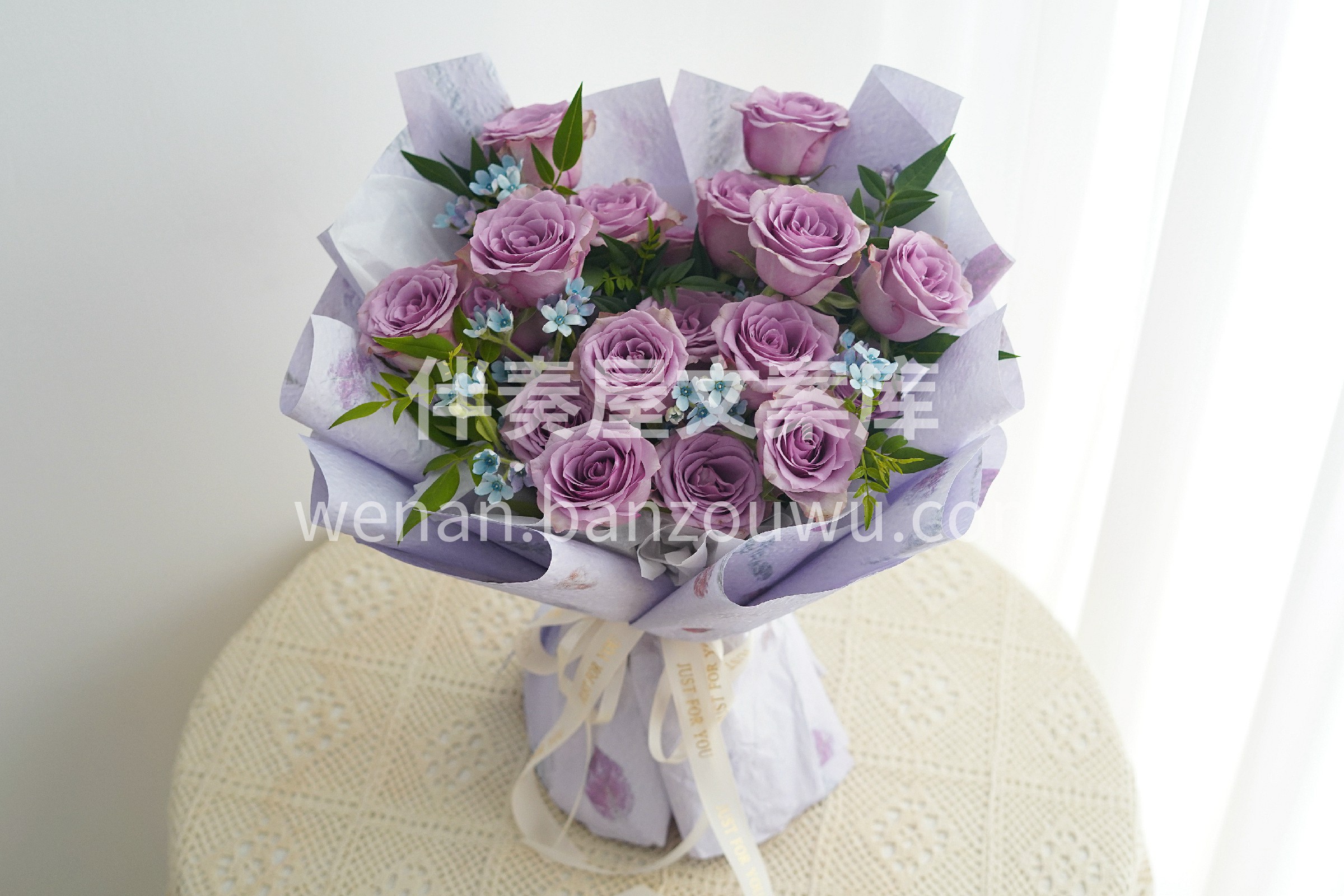 紫霞仙子玫瑰花束💐 紫霞仙子是个很好听的名字 是浪漫的💜紫色 配图3