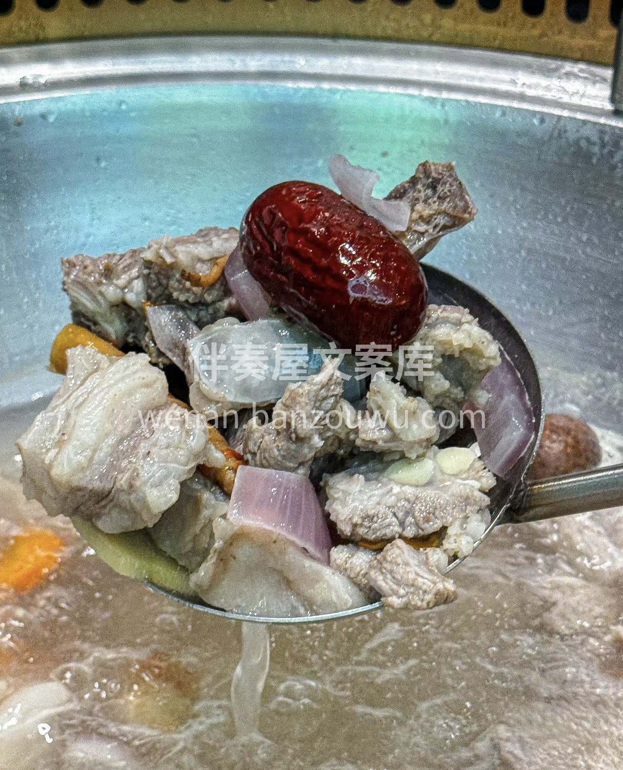 来自科尔沁草原新鲜的羊肉，整羊鲜切，可以 配图1