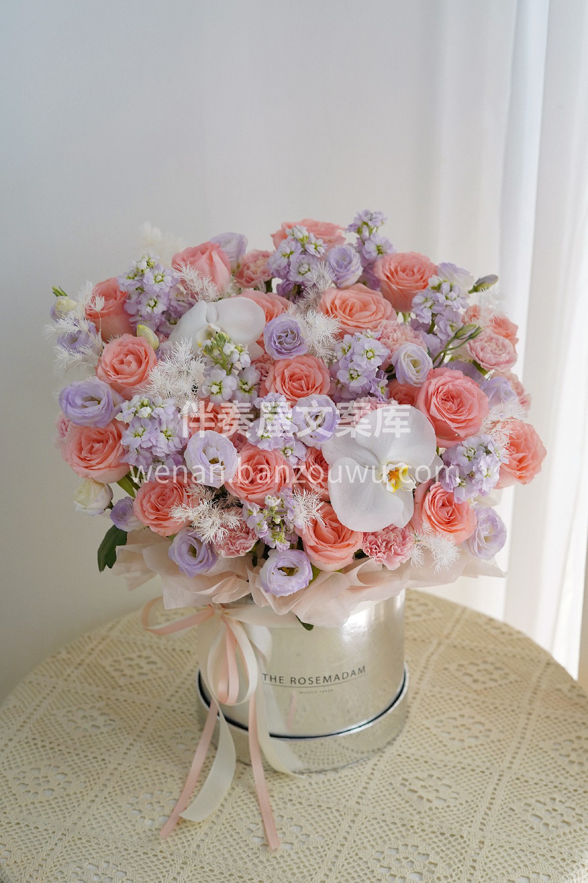 戴安娜抱抱桶🌸 手捧鲜花带着满满的爱意💐只为你而来 那些花瓣 配图2