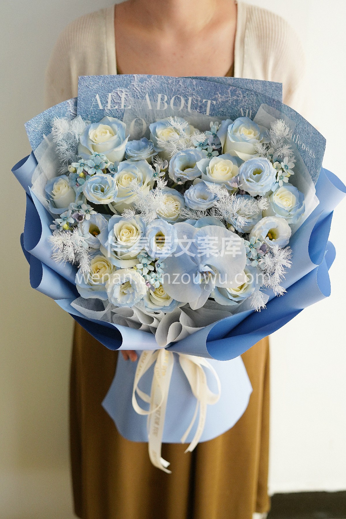 碎冰蓝花束💐 如果喜欢有颜色💙 那就是蓝色 冰蓝色调✨ 一份 配图2