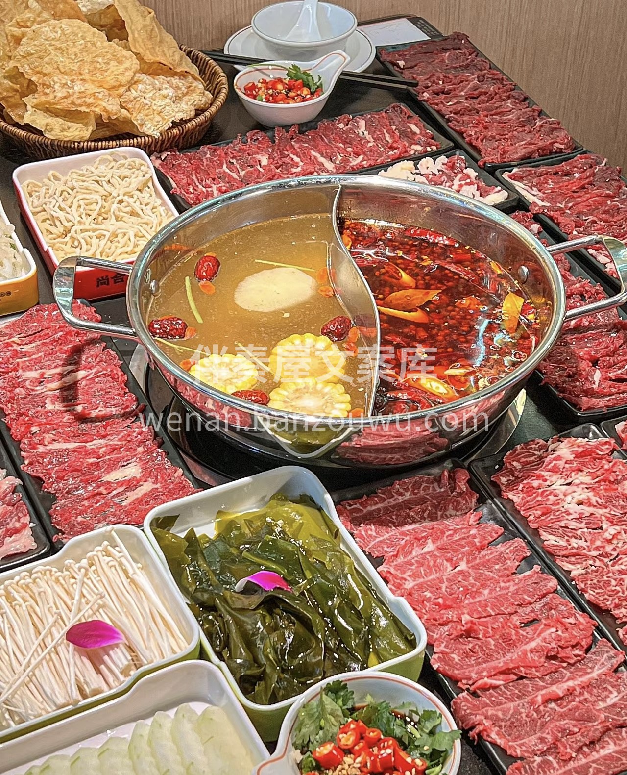 鸳鸯锅 清汤锅煮牛肉味道太好了！很清甜  配图2