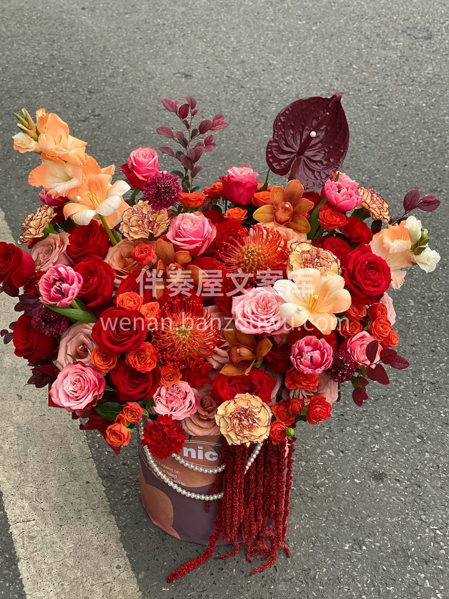 祝寿花束💐 给老人祝寿的超大抱抱桶🌸🌸  配图1