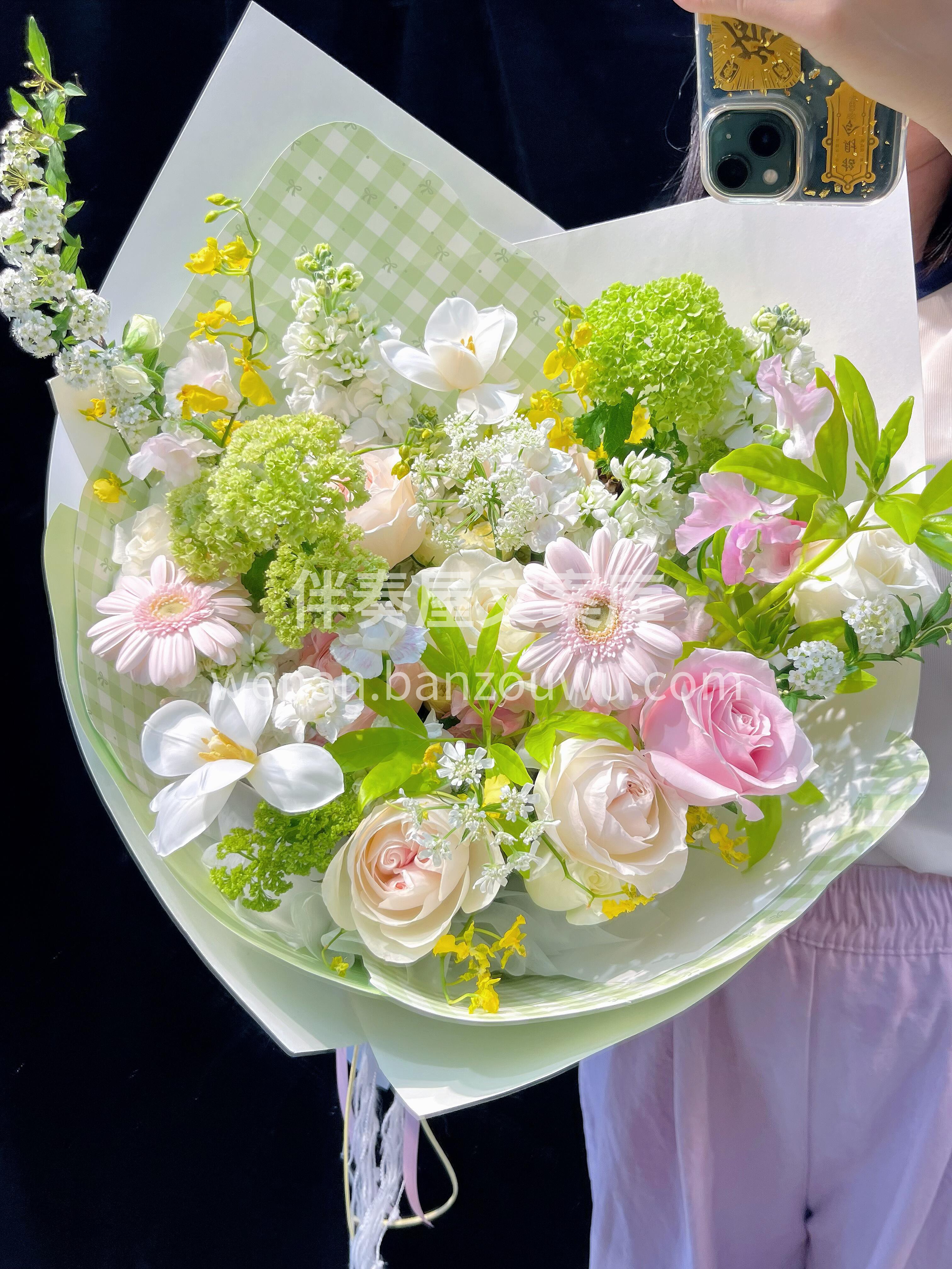 粉绿色系花束💐 自由的风在森林里抓迷藏  配图3