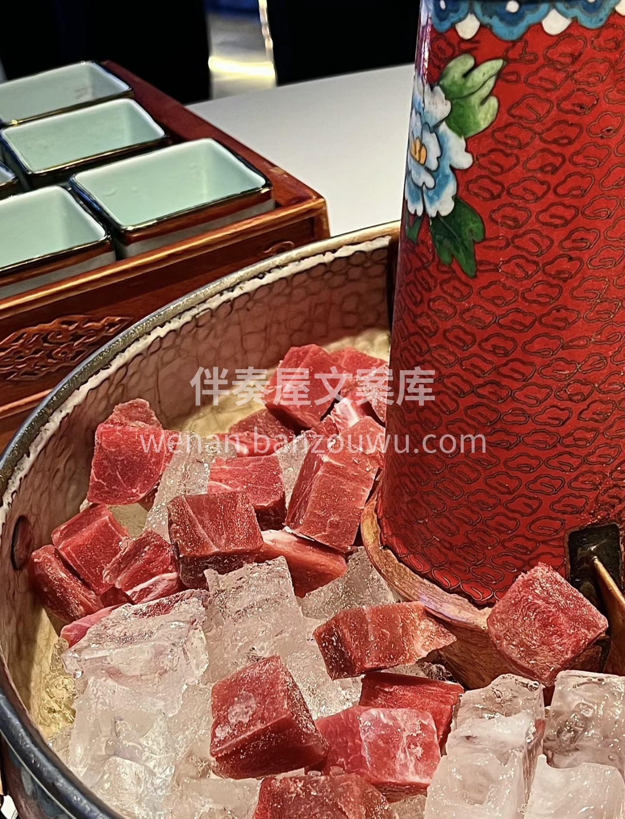 在冰与火的交融中，冰煮羊肉火锅演绎着独特 配图3