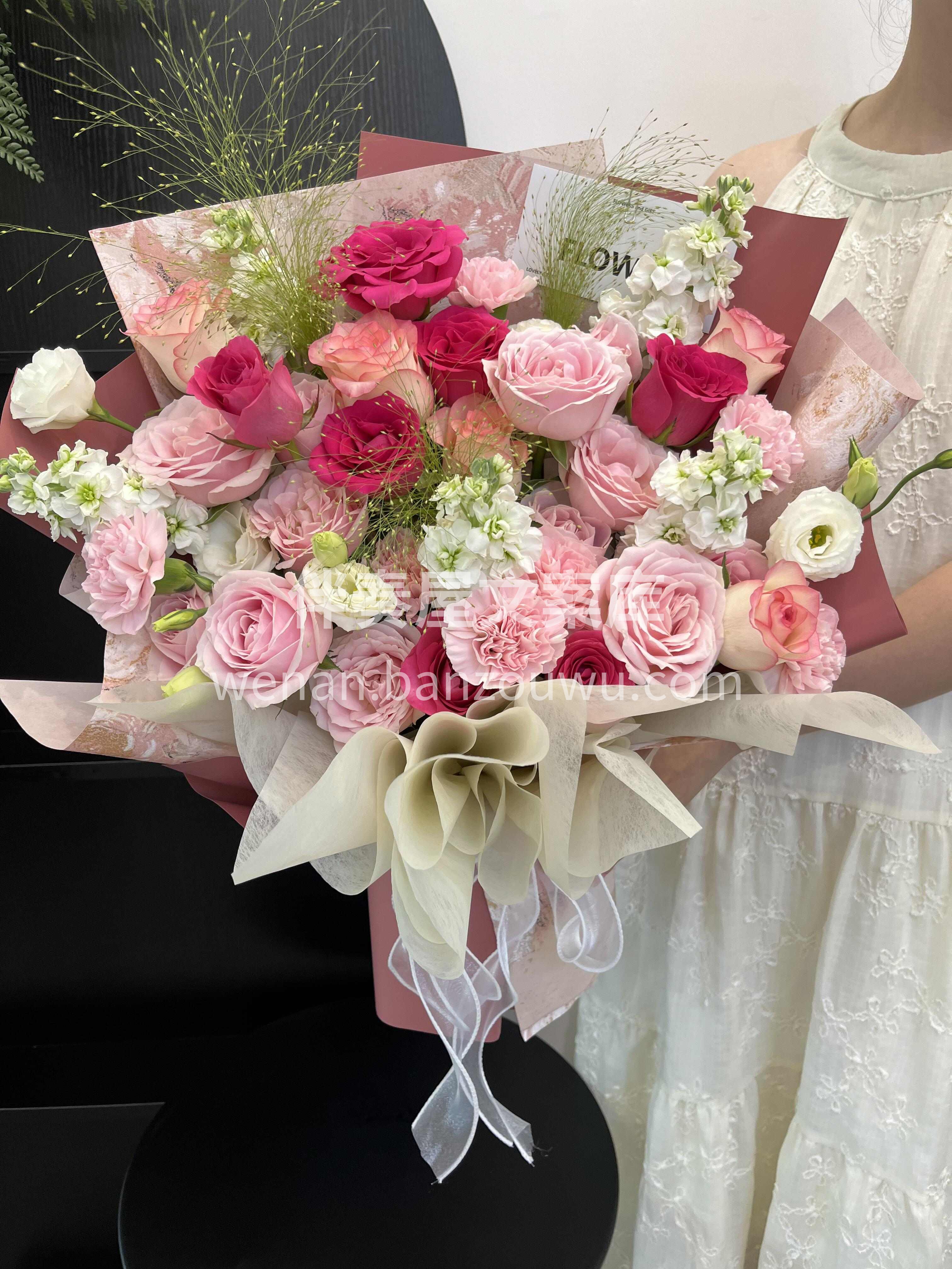 🎀粉色系混搭花束 花要爱你 我也拦不住🌼 配图2