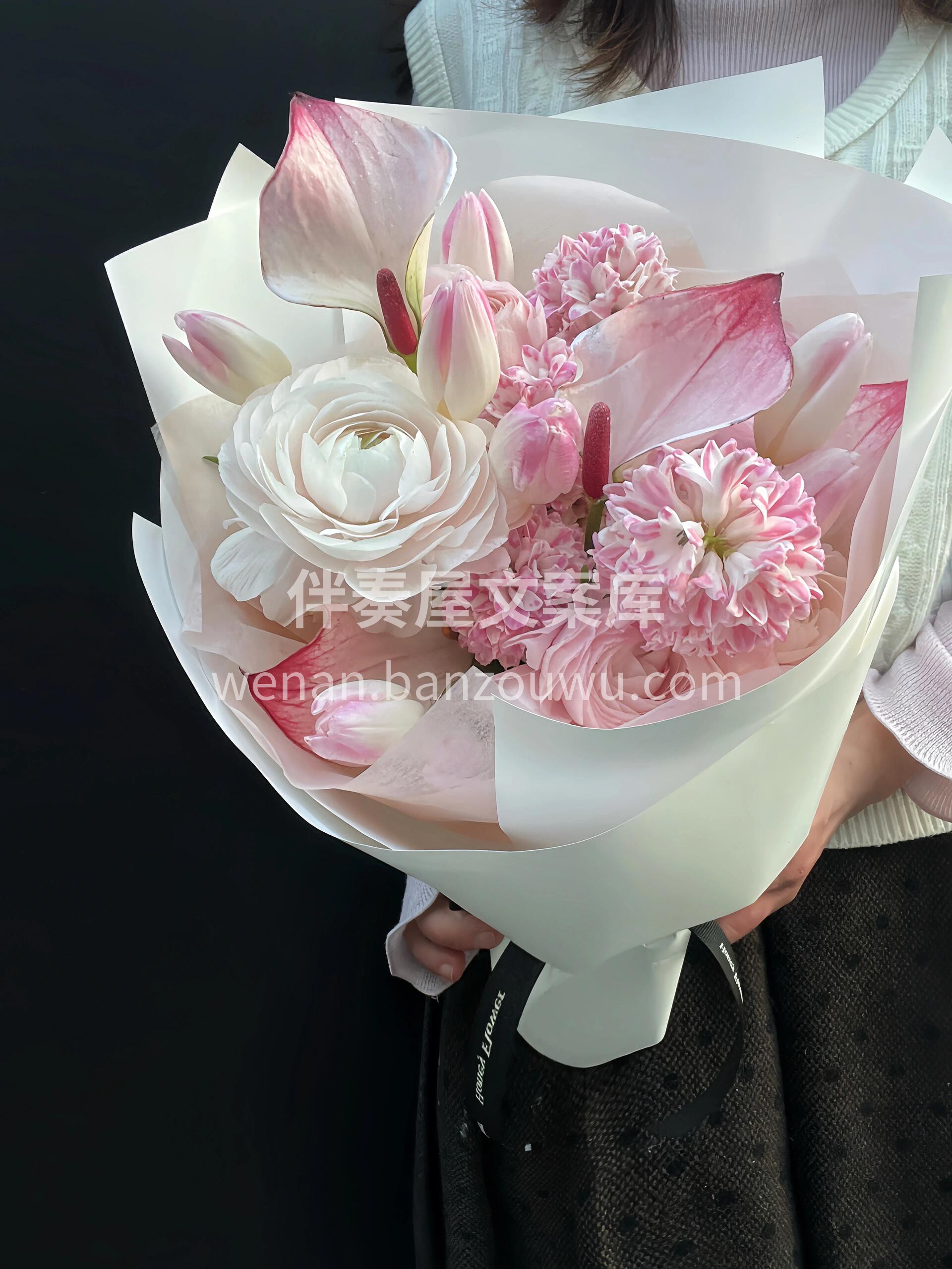 风信子小花束来咯😉 风信子是春天👼的信使 感受春天万物复苏的 配图1