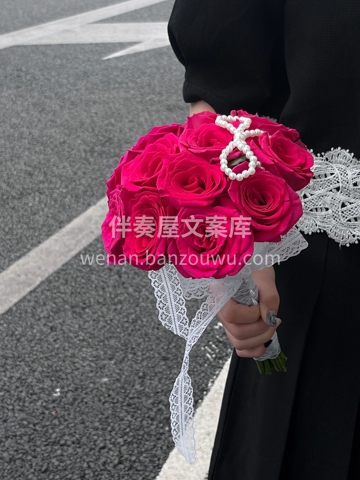 领证拍照超好看的弗洛伊德手捧花💐 花头好 配图1