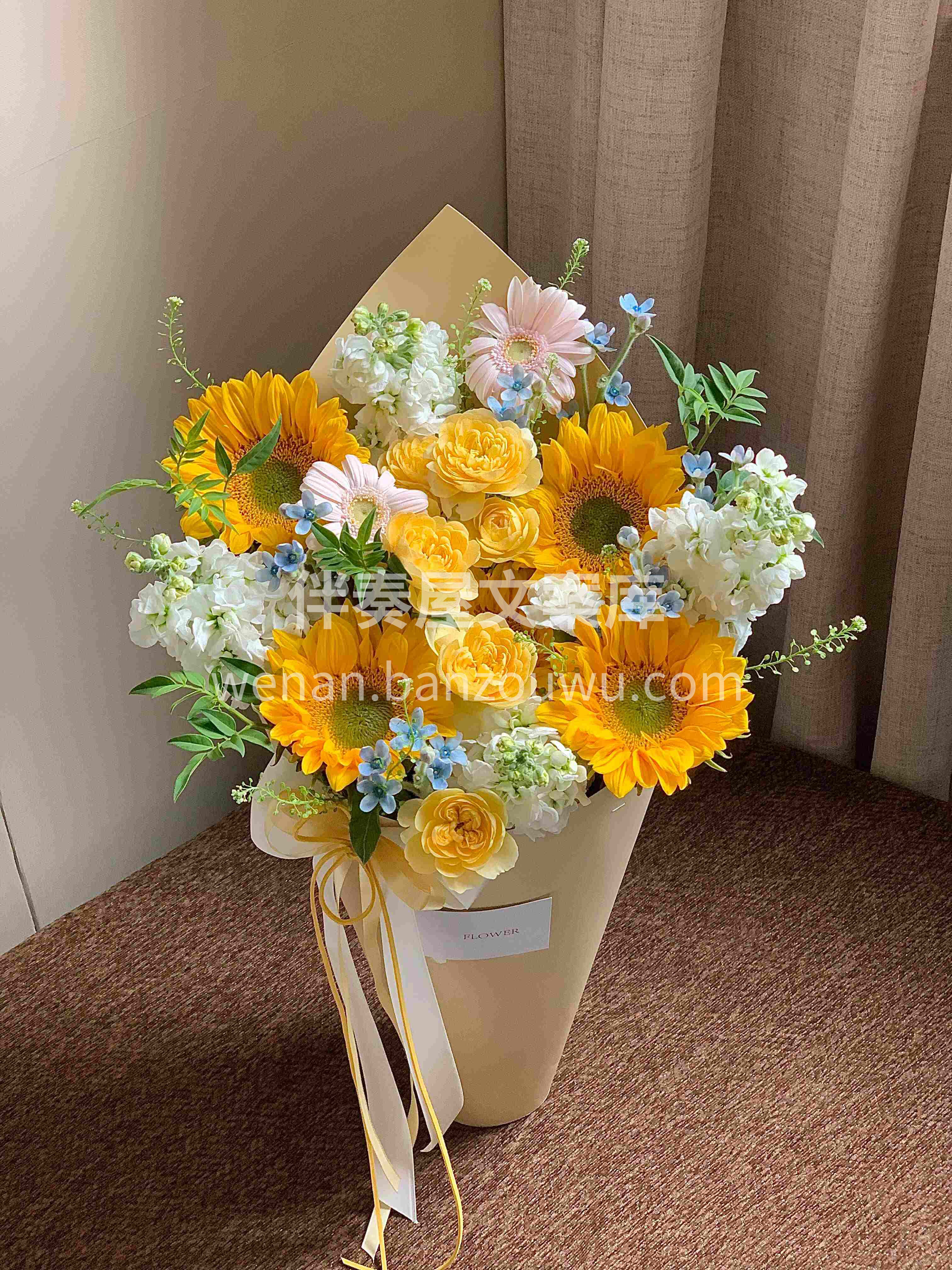 🌻向日葵的花语是 “入目无他人，四下皆是 配图2