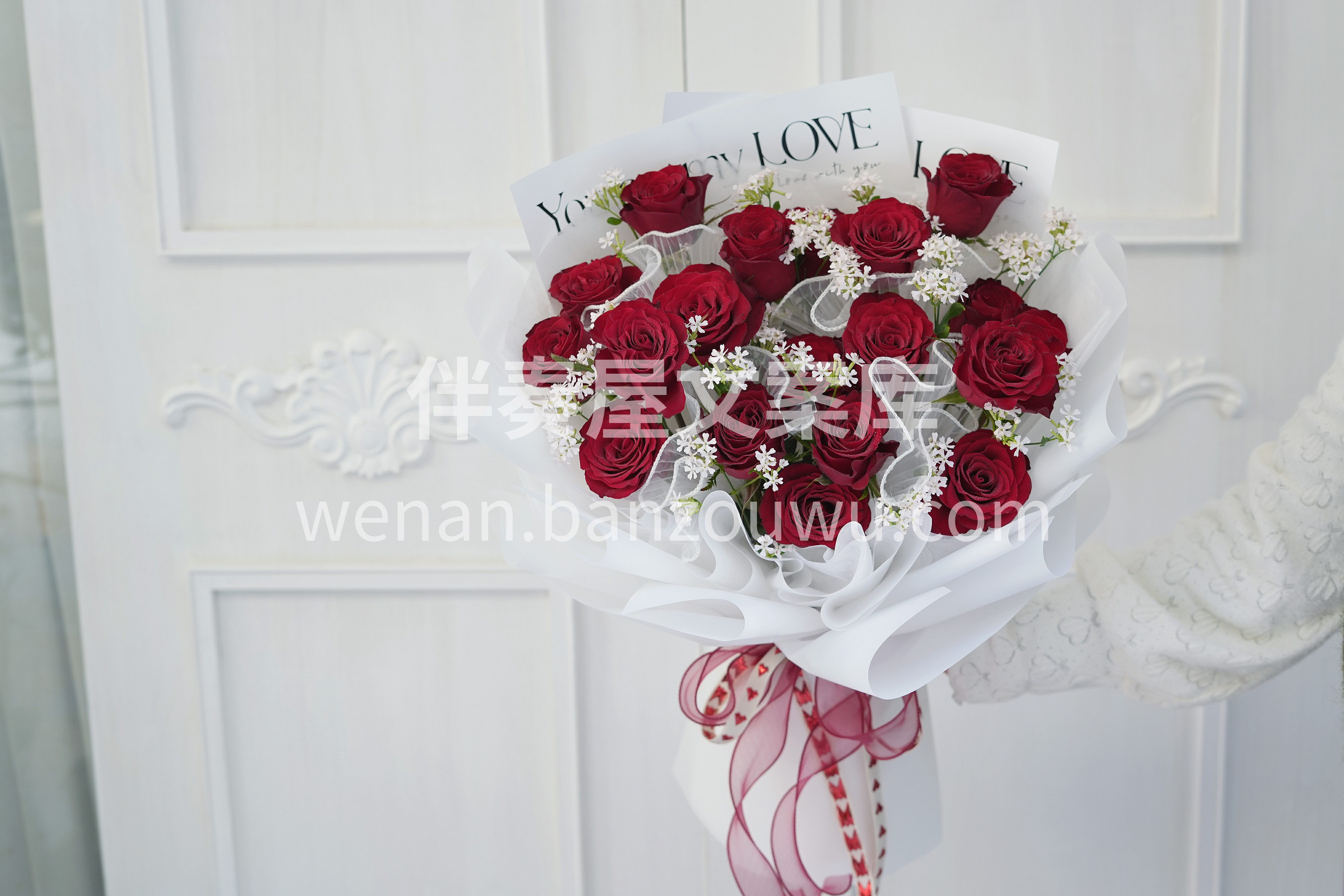 19朵红玫瑰花束🌸 ✨🌹✨🌹✨ 👀恰到好处的不经意 是他蓄谋 配图1