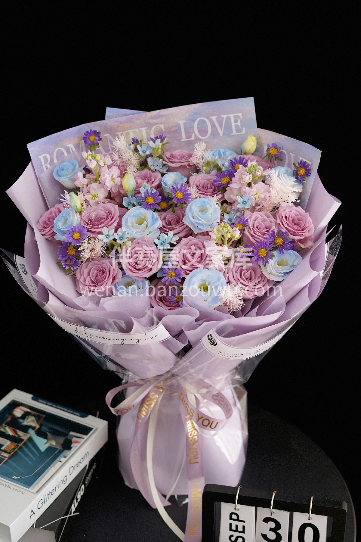 紫霞仙子混搭花束💐 紫色代表着高贵 💜神秘与祥瑞 🌼“西望瑶 配图1