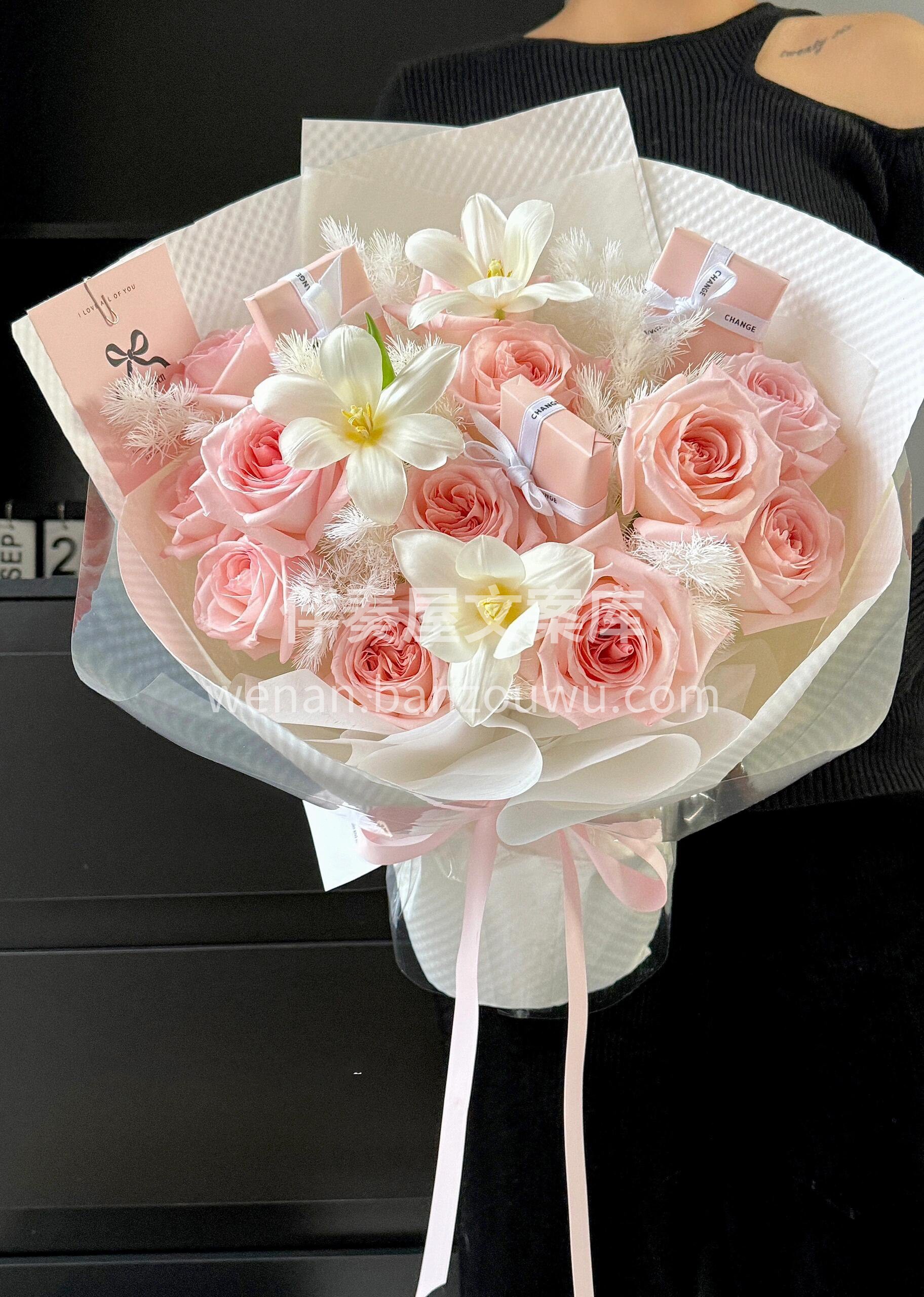 又香又漂亮的🌸粉荔枝花束 我敢说🎁每个女生都喜欢的礼物 她收 配图2