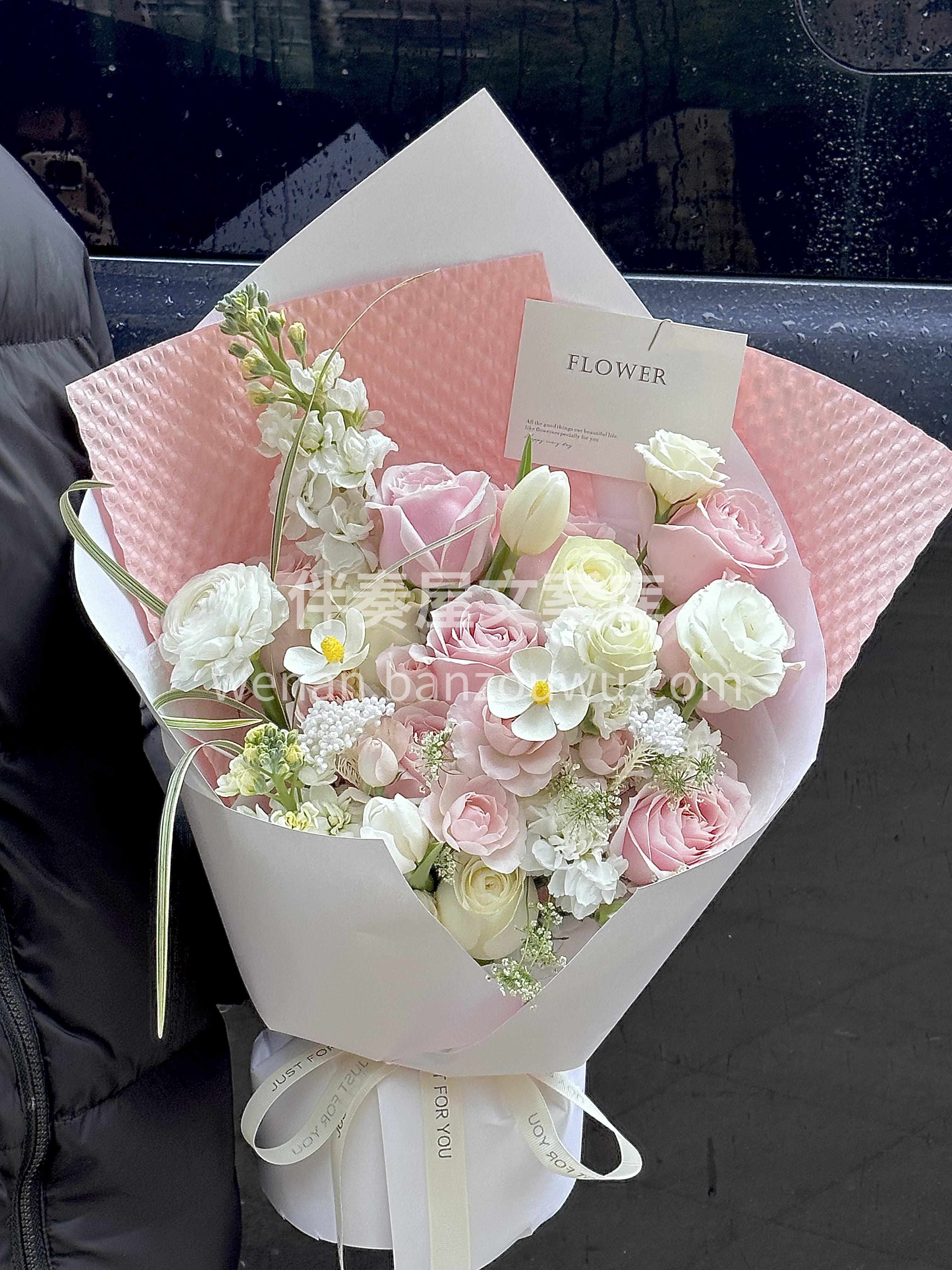 简约而不简单的粉白系花束🌷 用纯粹色调勾勒高级感🌸温柔了岁月 配图3
