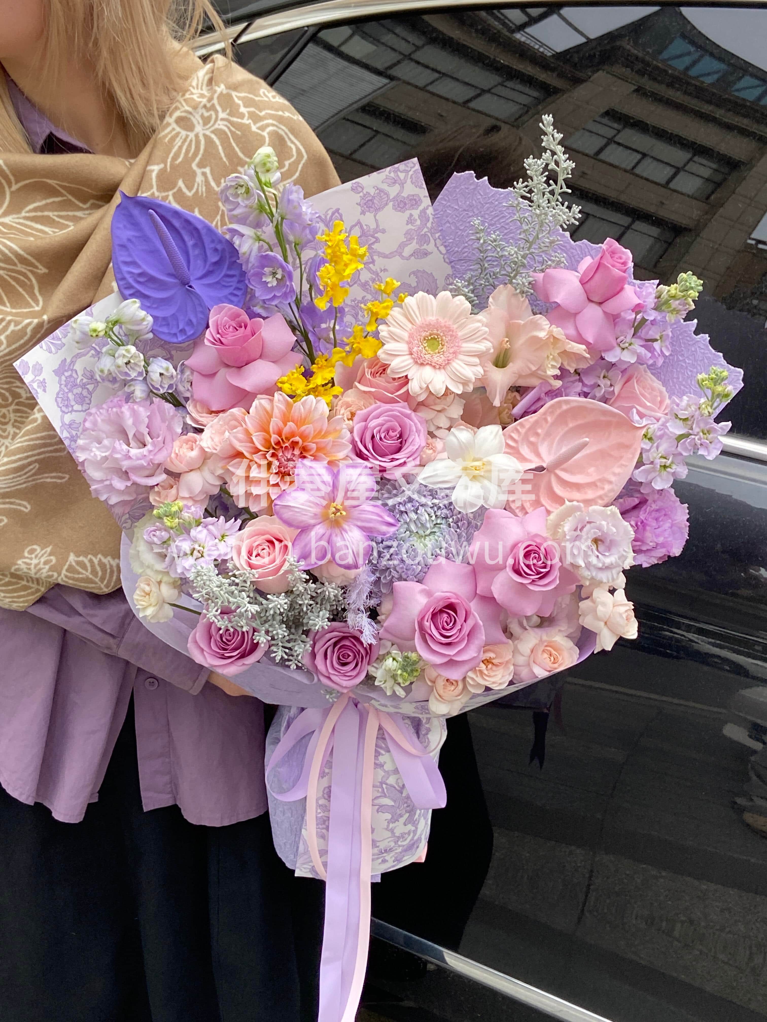 大气的粉紫混搭花束💜饱满花型很显质感🎀 送妈妈/领导都可💕既 配图3