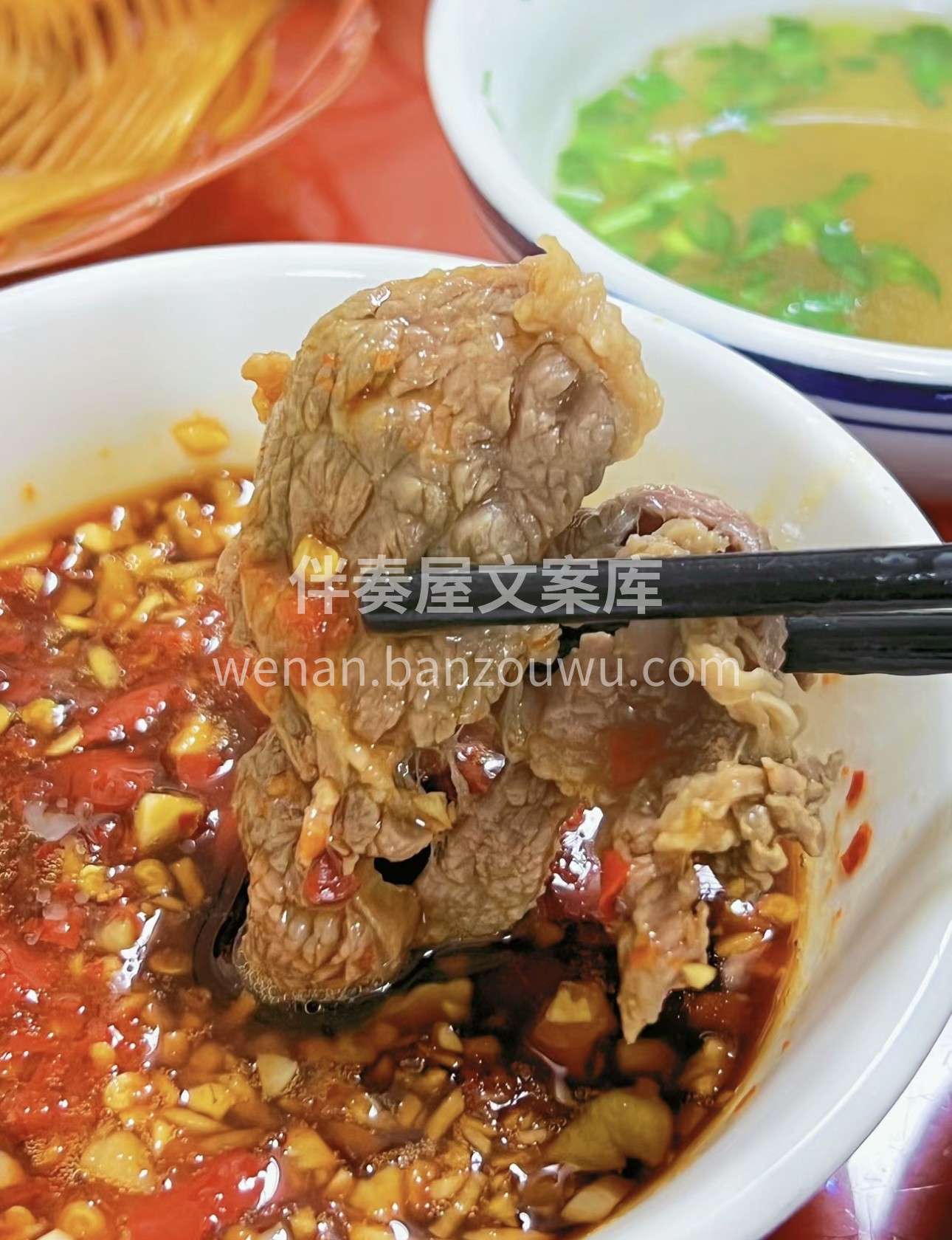 清汤牛肉火锅，宛如一首清新的味蕾之诗。纯 配图3