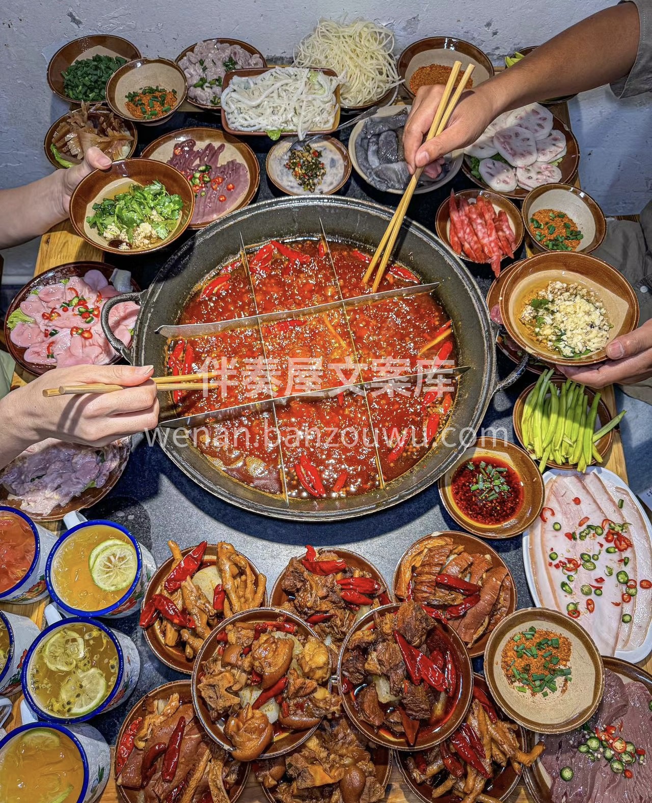 重庆卤火锅～土碗卤肠头咸香可口、富有嚼劲 配图1
